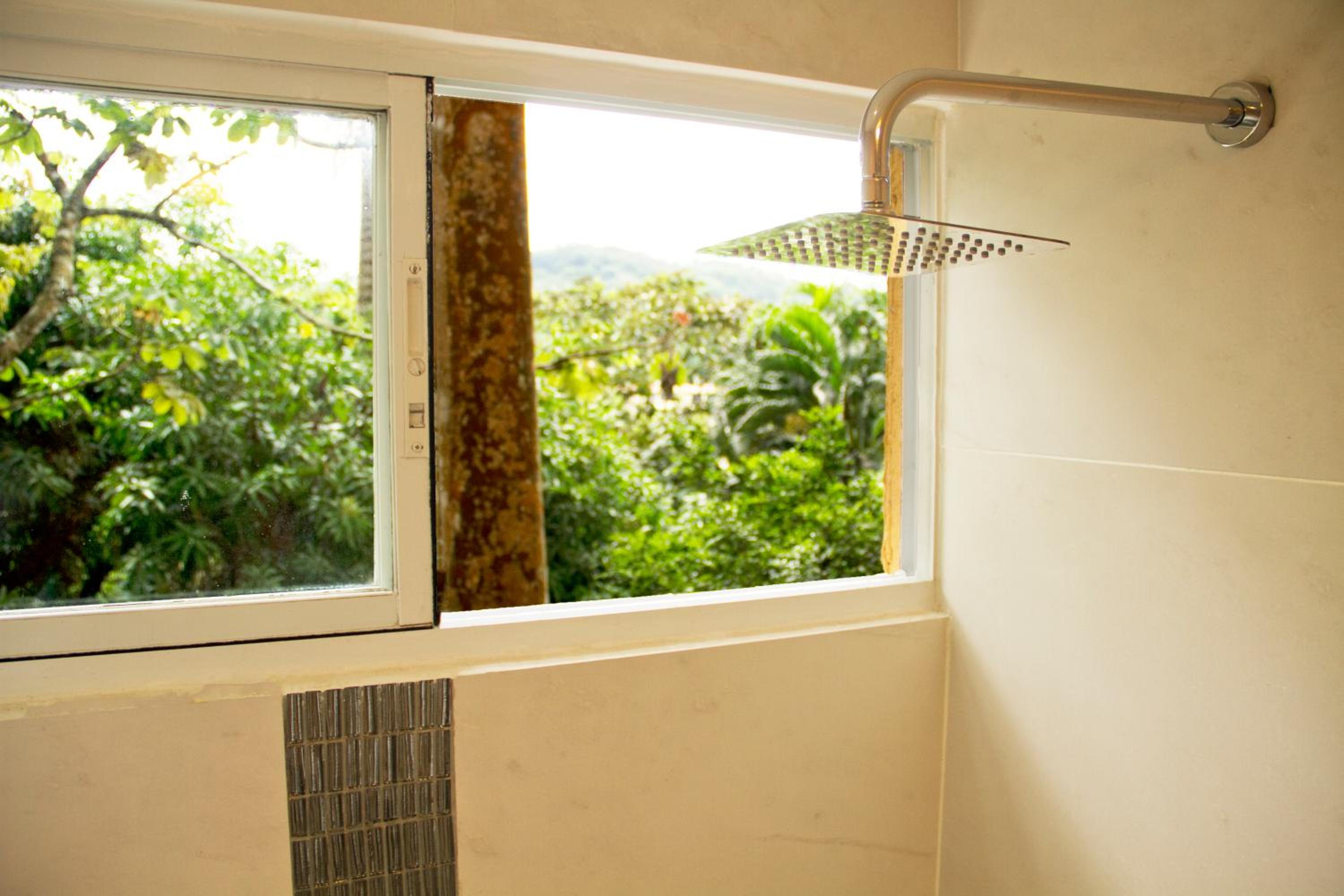 Standard Single Room - Photo 7