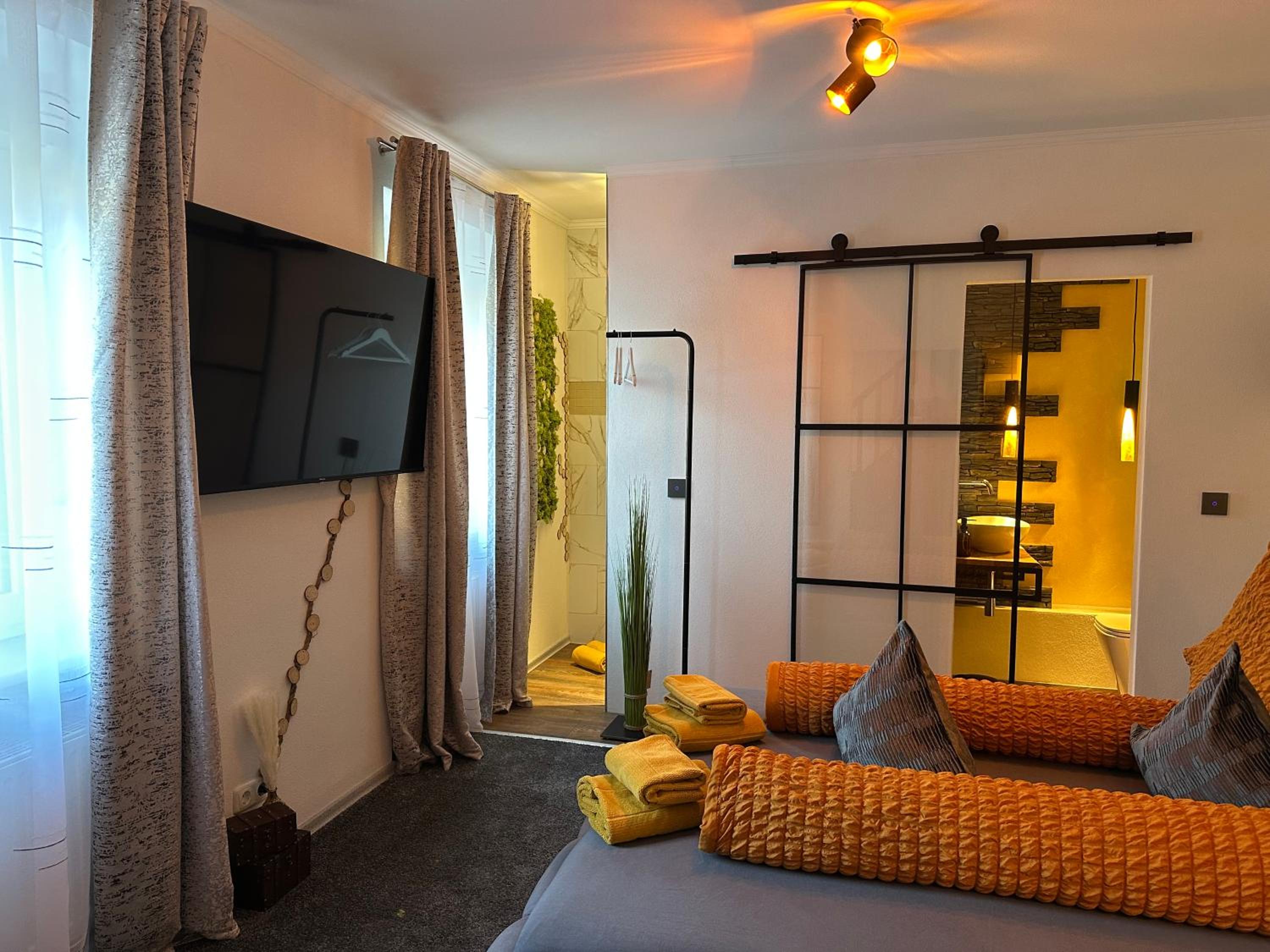 Double Room with Private Bathroom photo 1