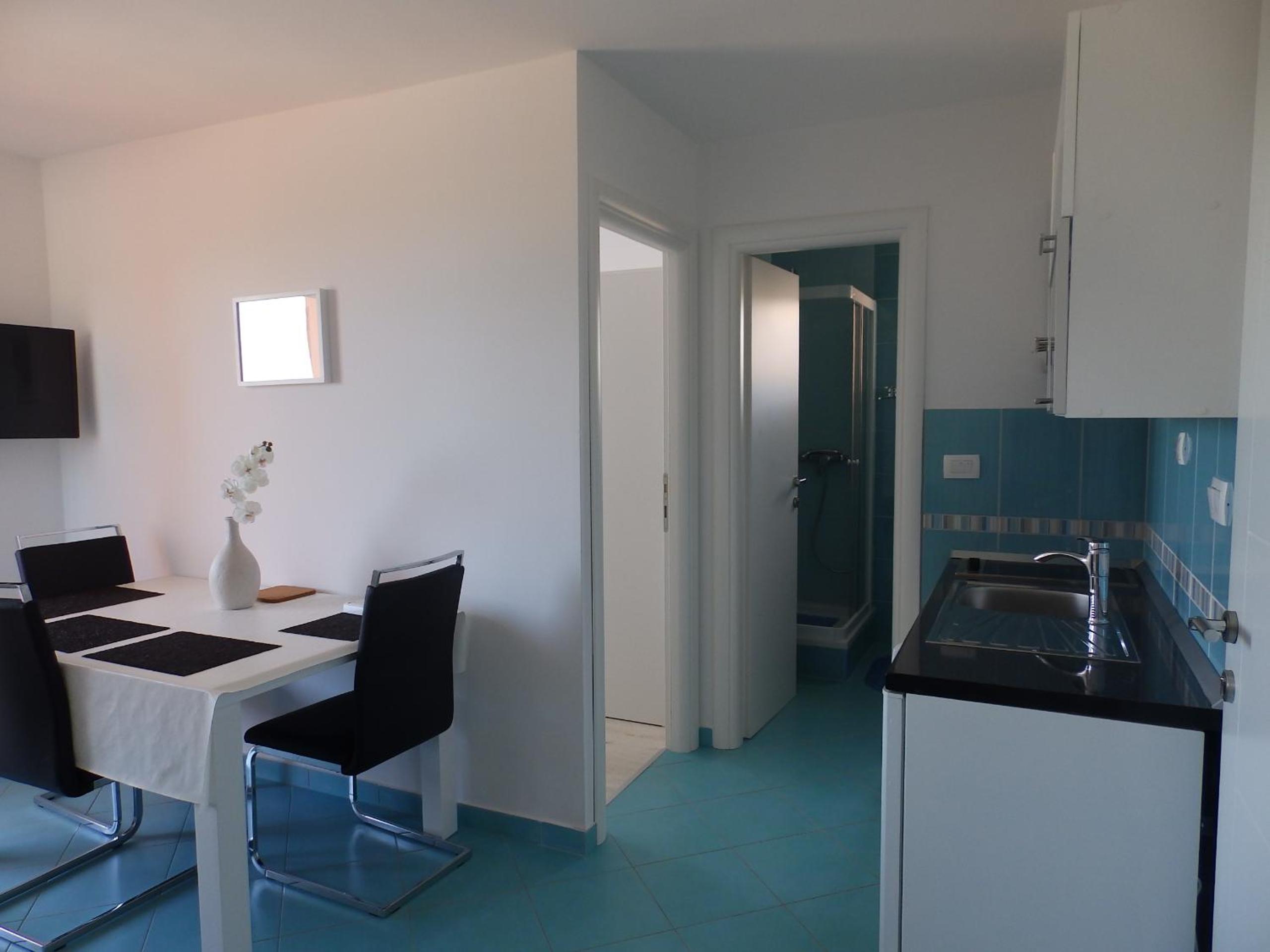 One-Bedroom Apartment with Balcony and Sea View photo 1