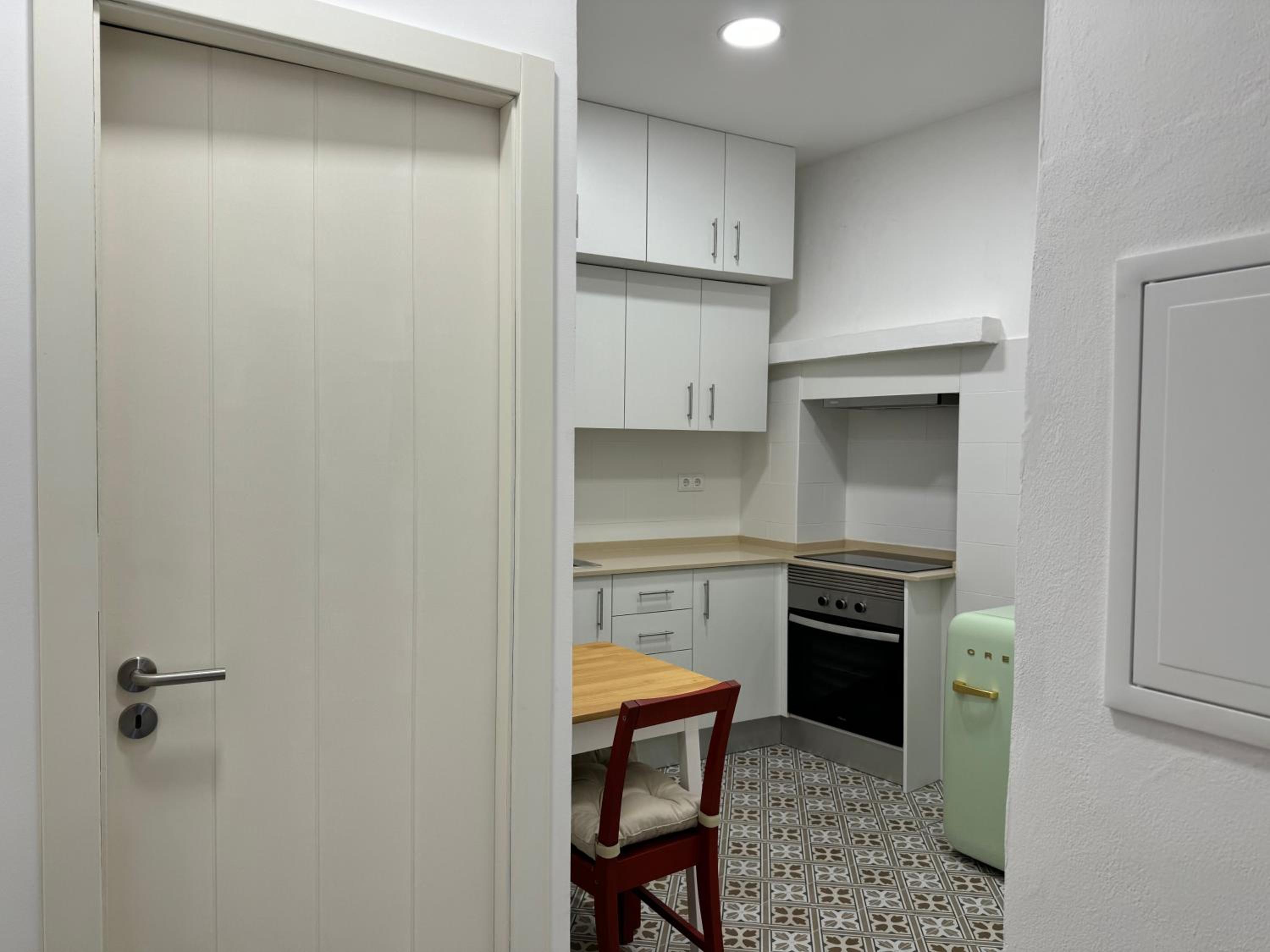 Apartment - Ground Floor photo 3