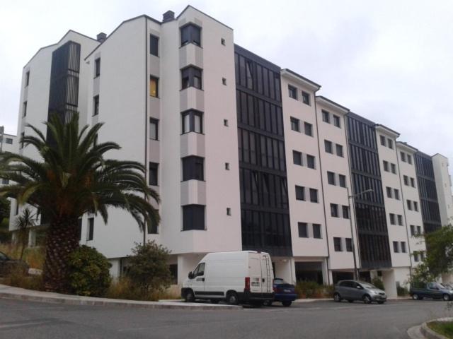 Apartment with Terrace - Photo 24