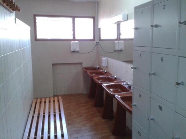 Apartment with Terrace - Photo 10