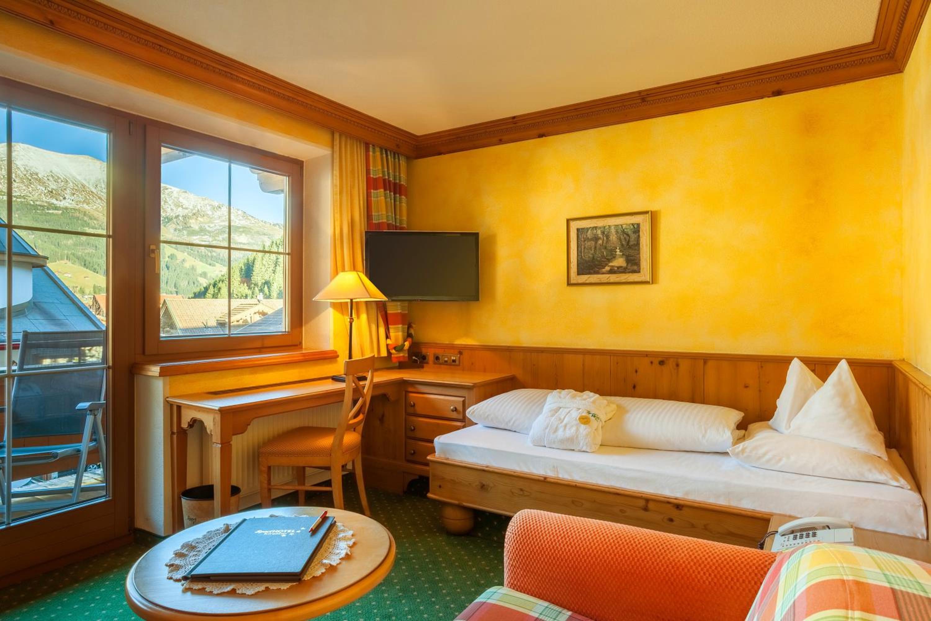 Single Room photo 3