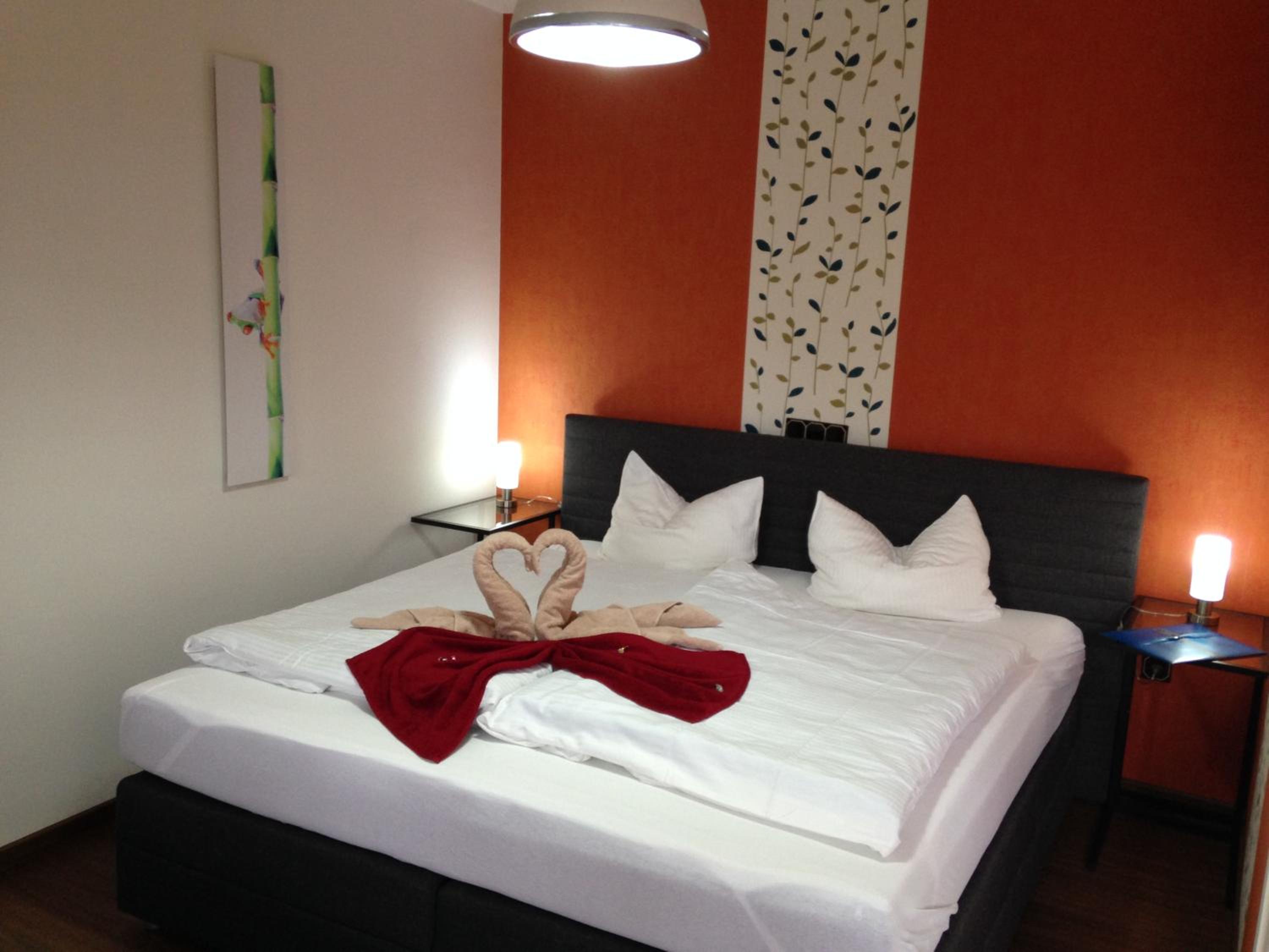 Double Room - Photo 6