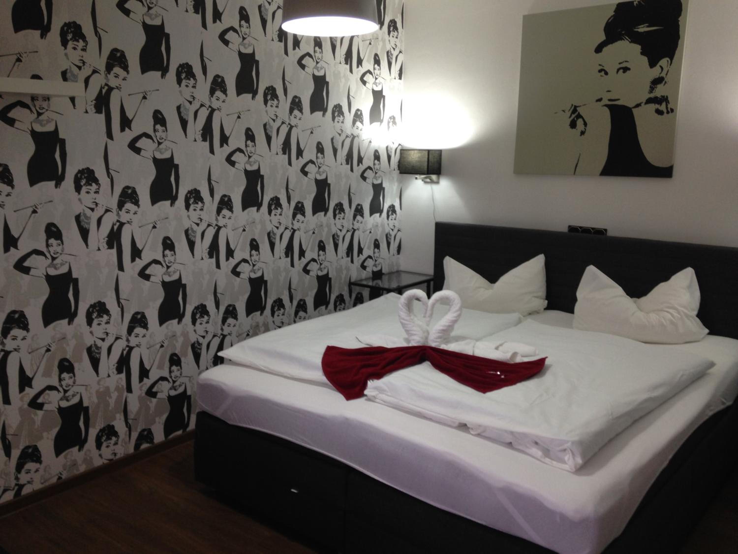 Double Room - Photo 27