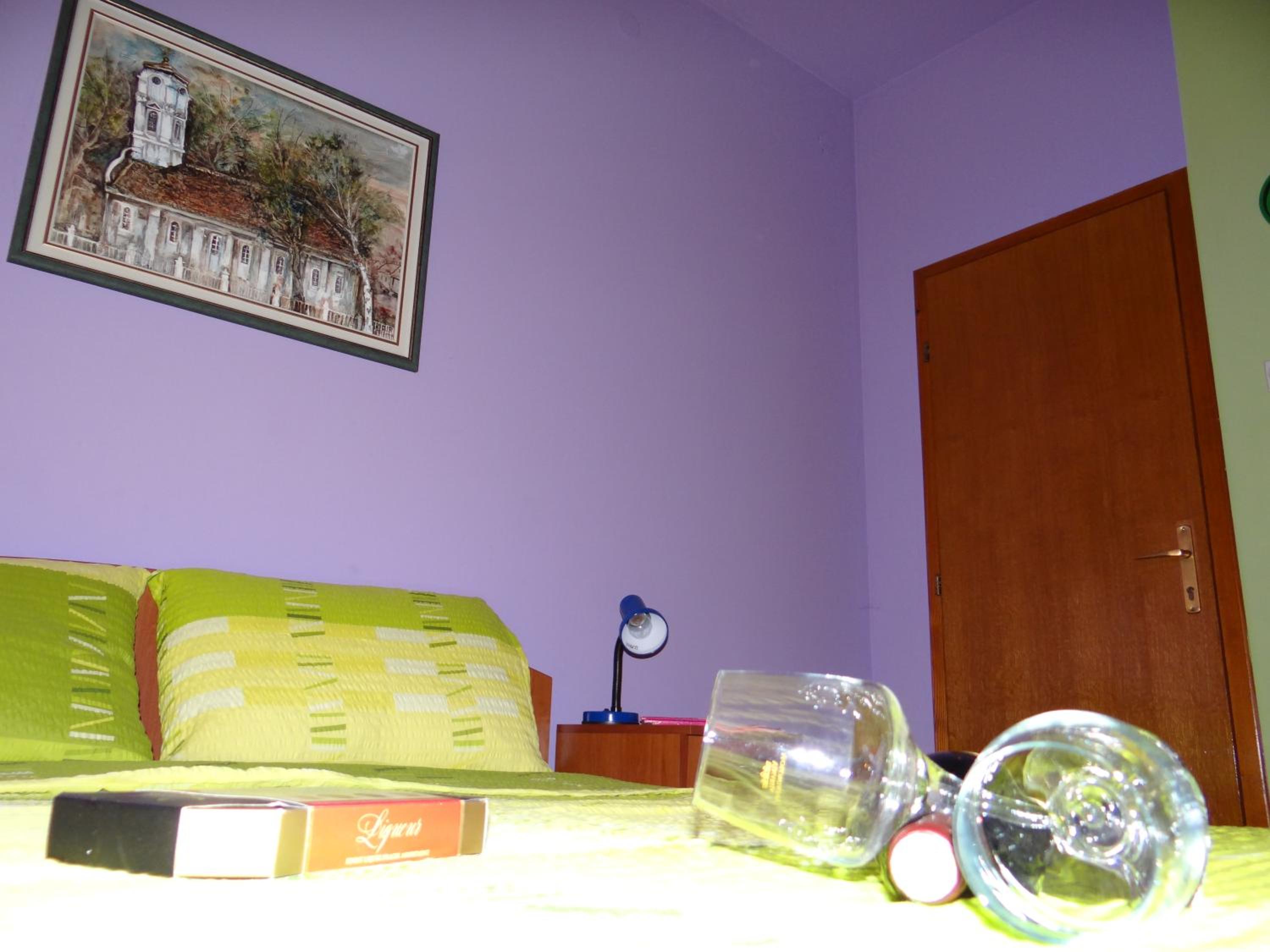 Double Room - Photo 10