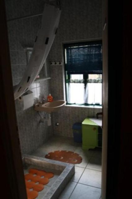 Three-Bedroom Villa - Photo 15