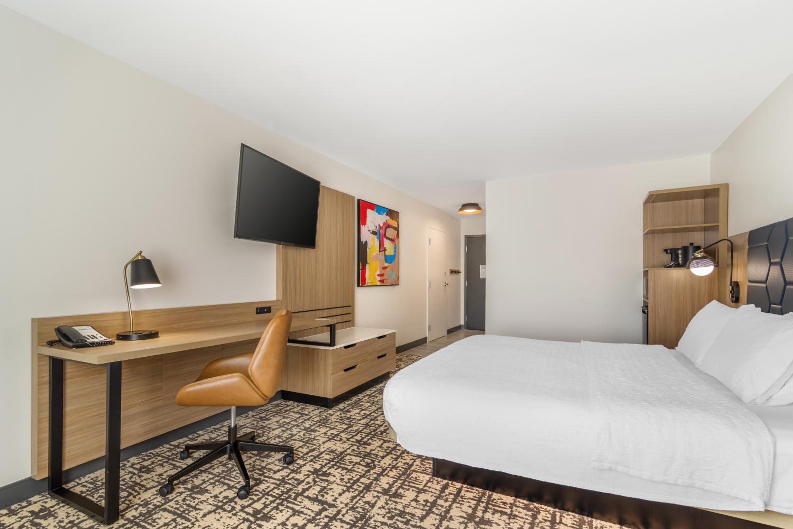 King Room - Mobility Access/Non-Smoking - Photo 4