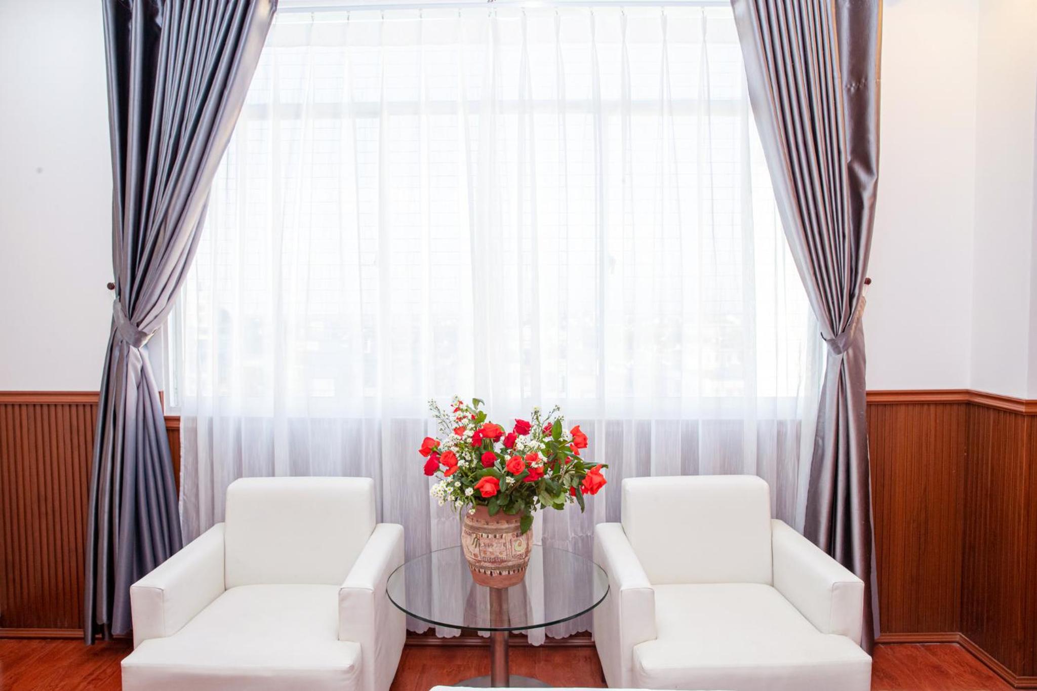 Deluxe Double or Twin Room photo 1