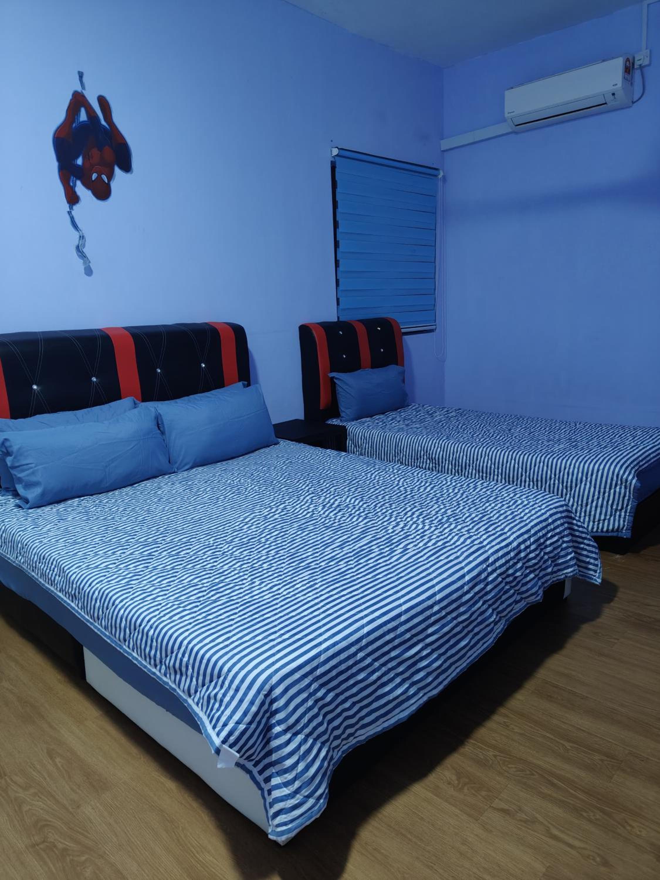 Deluxe Family Room photo 2