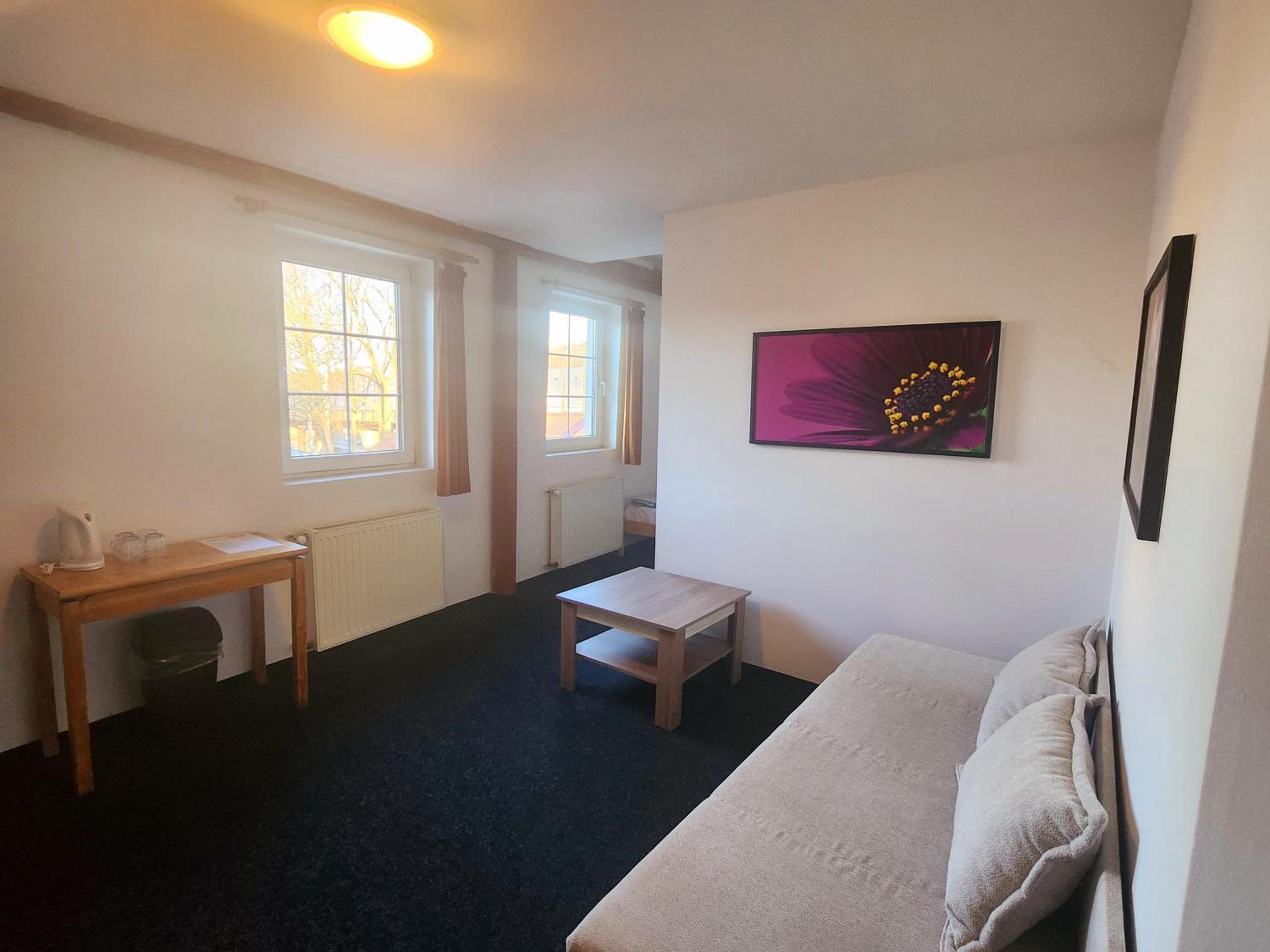Apartment photo 2