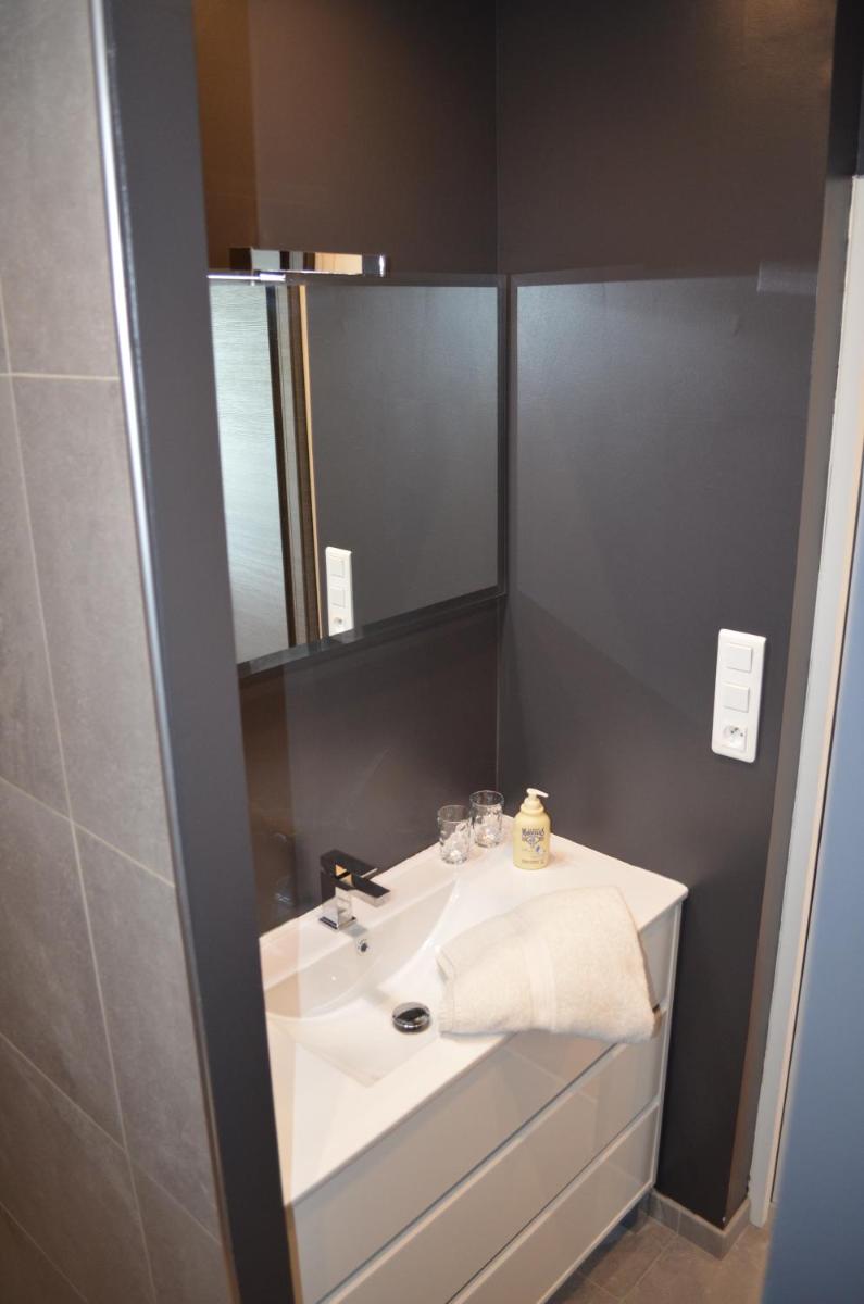 Studio Apartment with Sea View