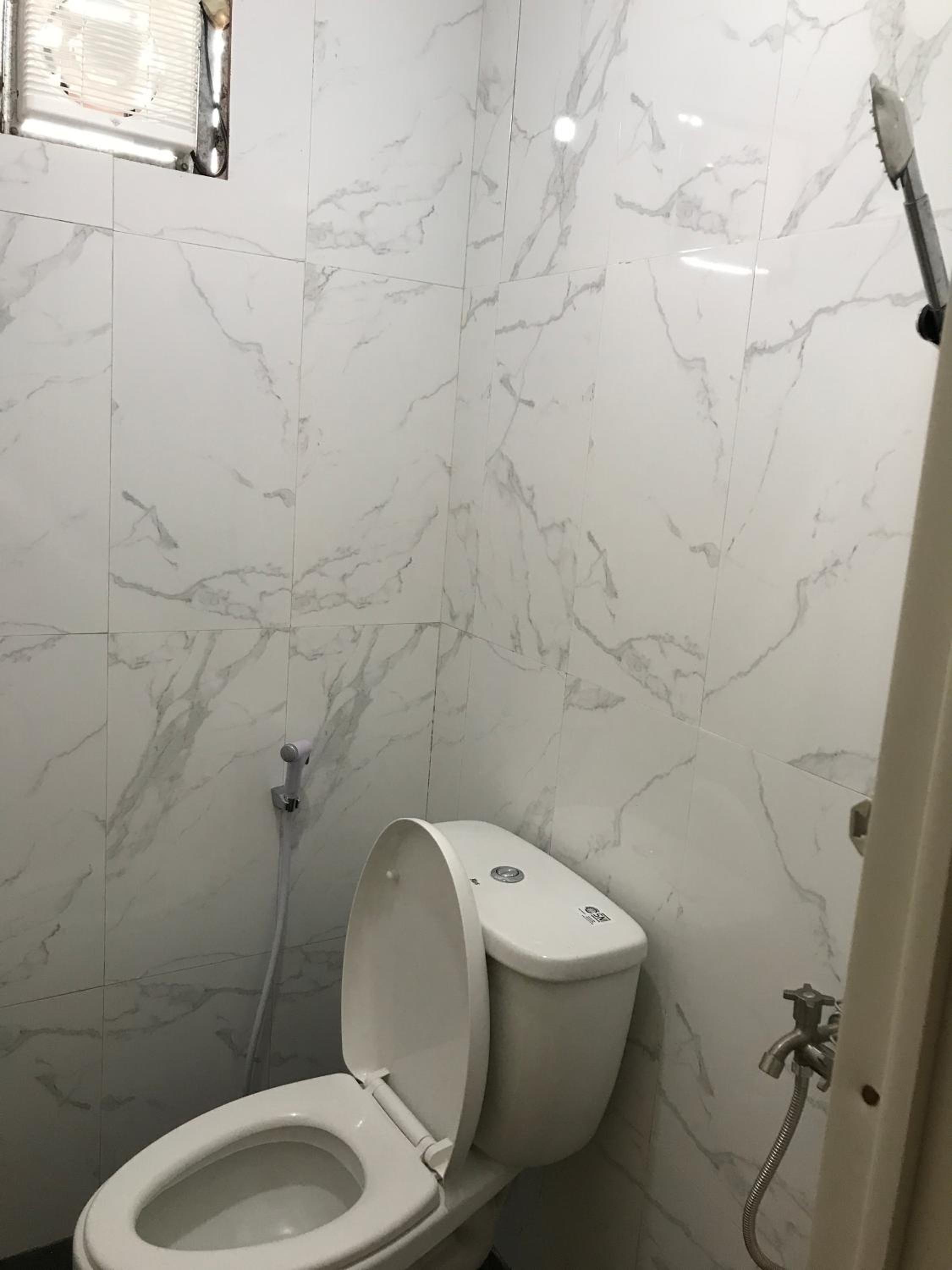 Standard King Room photo 2