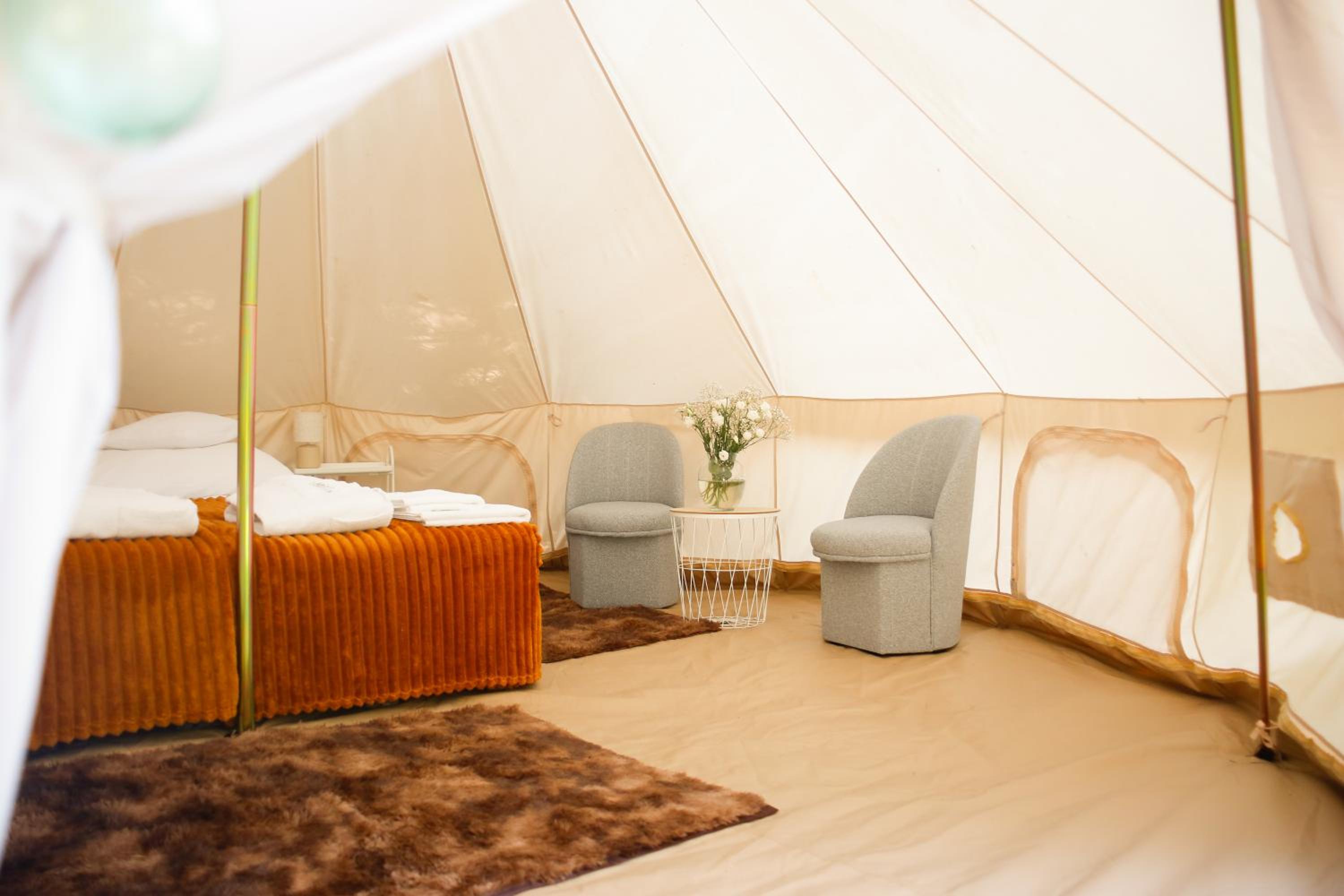 Tent - Photo 5