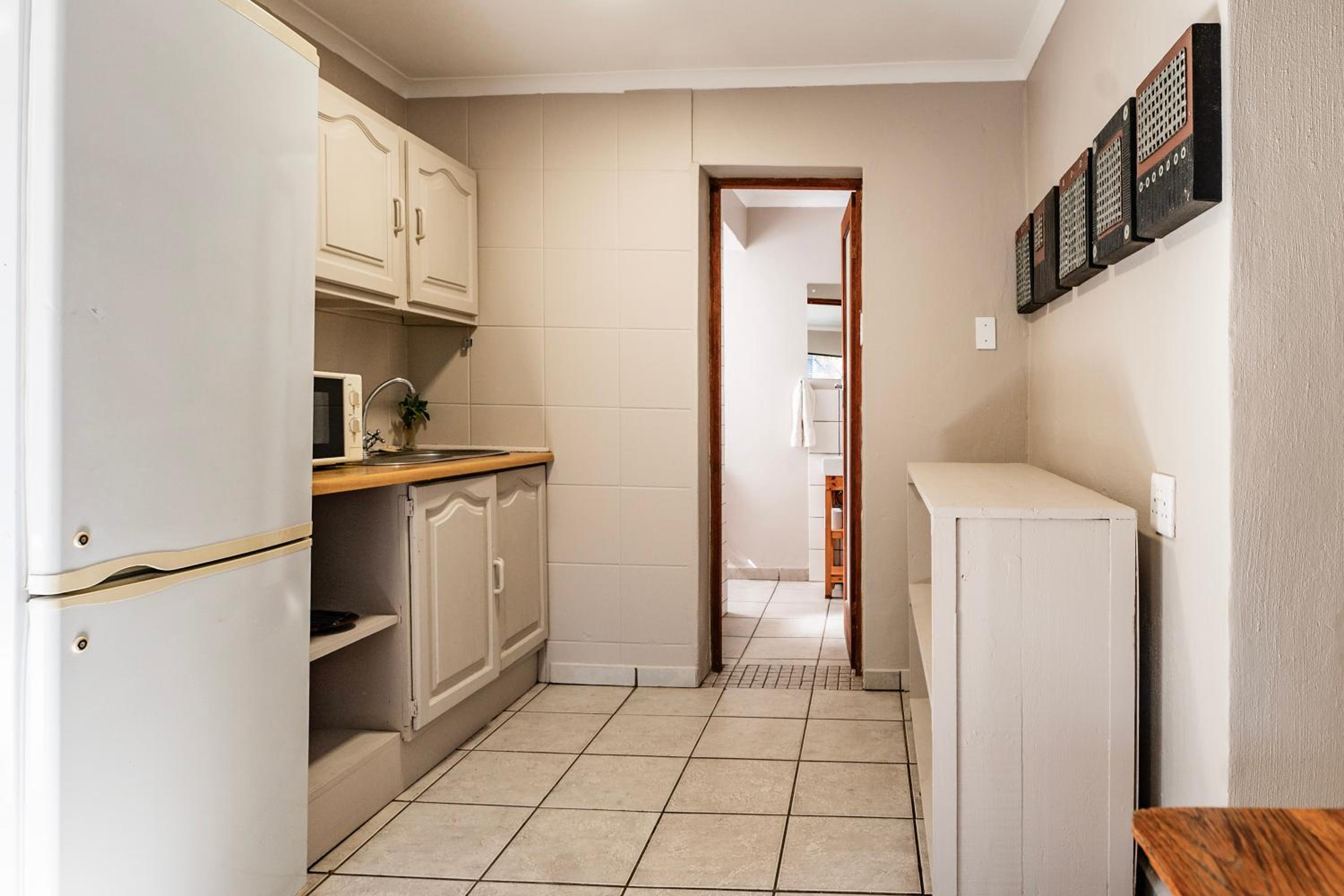 Two-Bedroom Bungalow photo 2