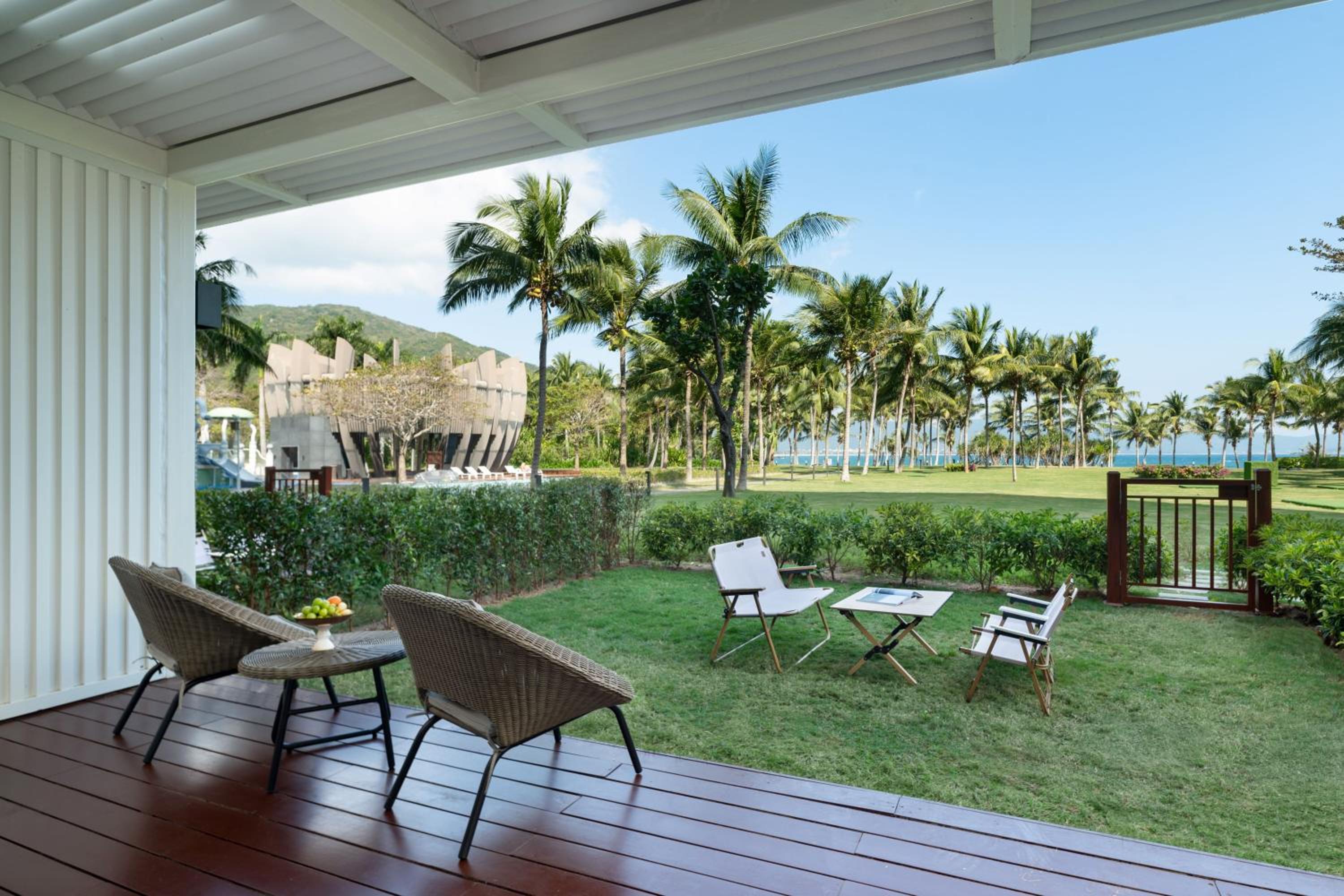 2 Twin Beds Courtyard with Ocean View  photo 3