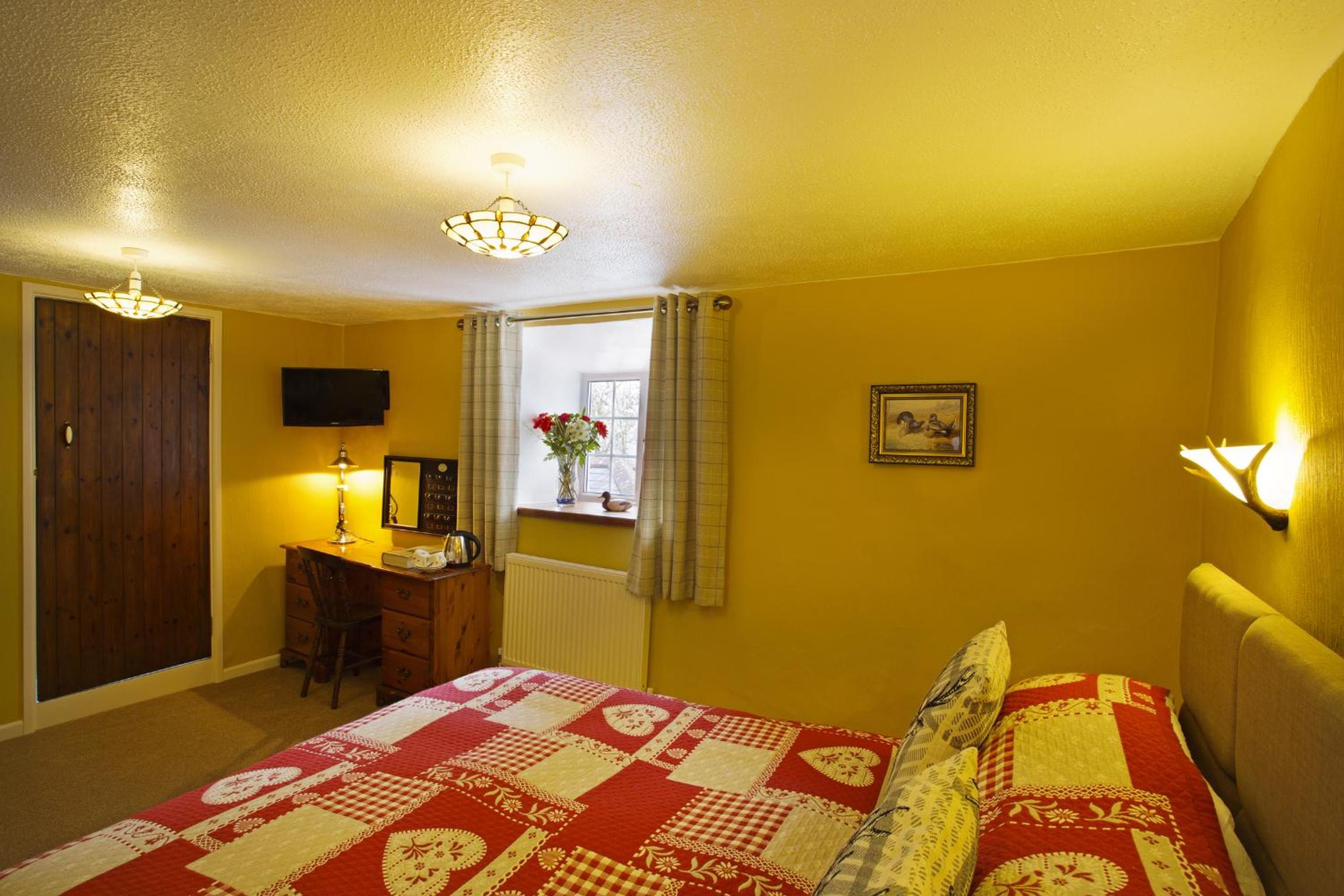 Classic King Room - Photo 5