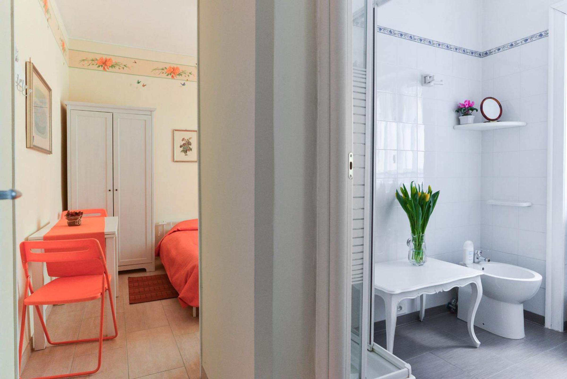 Small Double or Twin Room