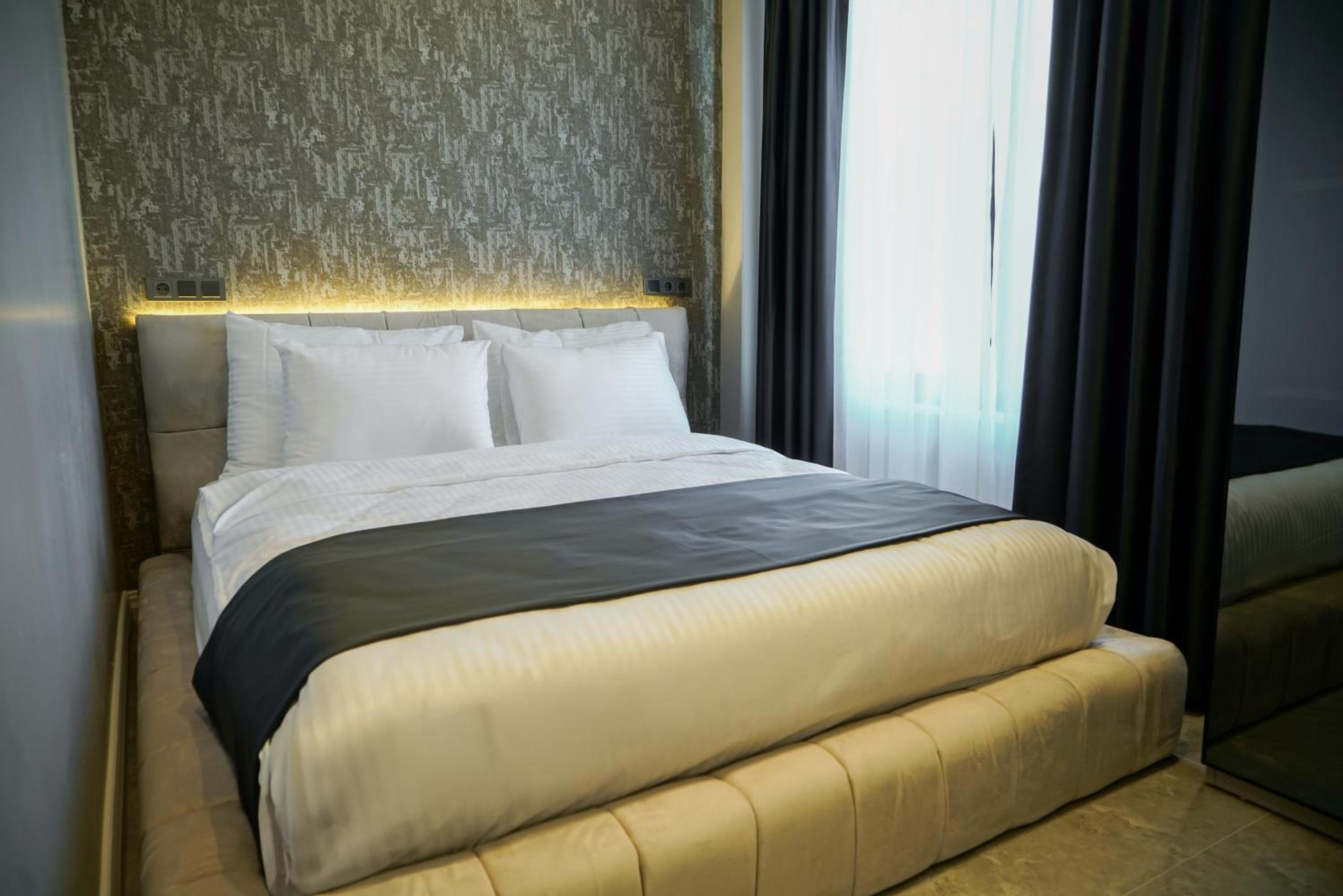 Junior Suite with King Size Bed, Sea View photo 1