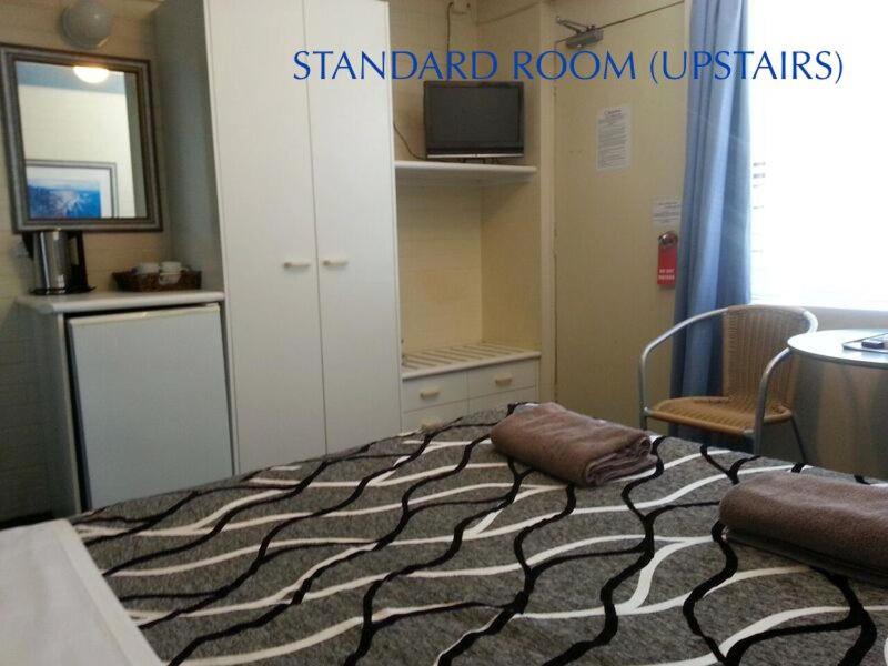 Standard Double/Twin Room photo 2