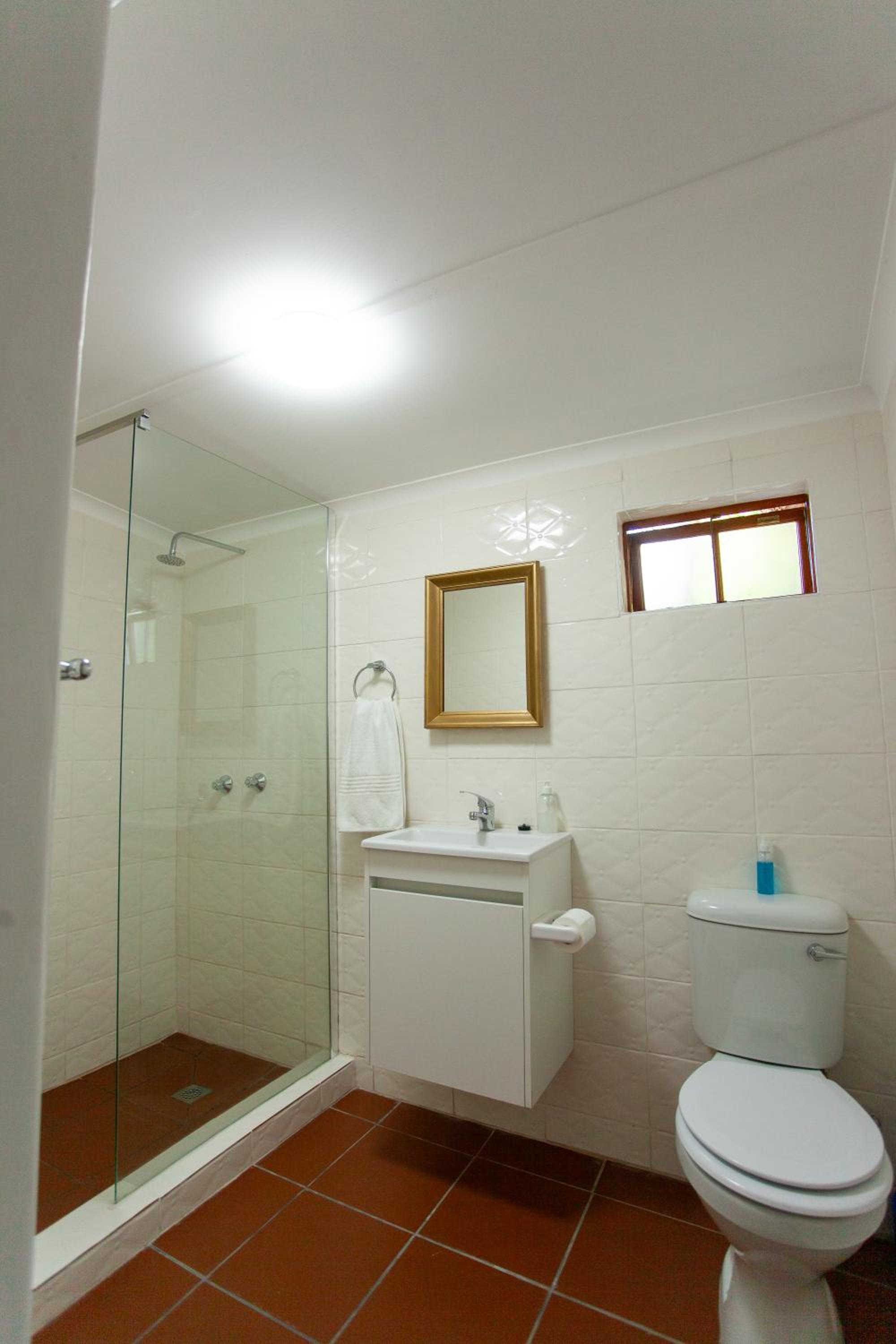 Deluxe King Suite - Photo 1