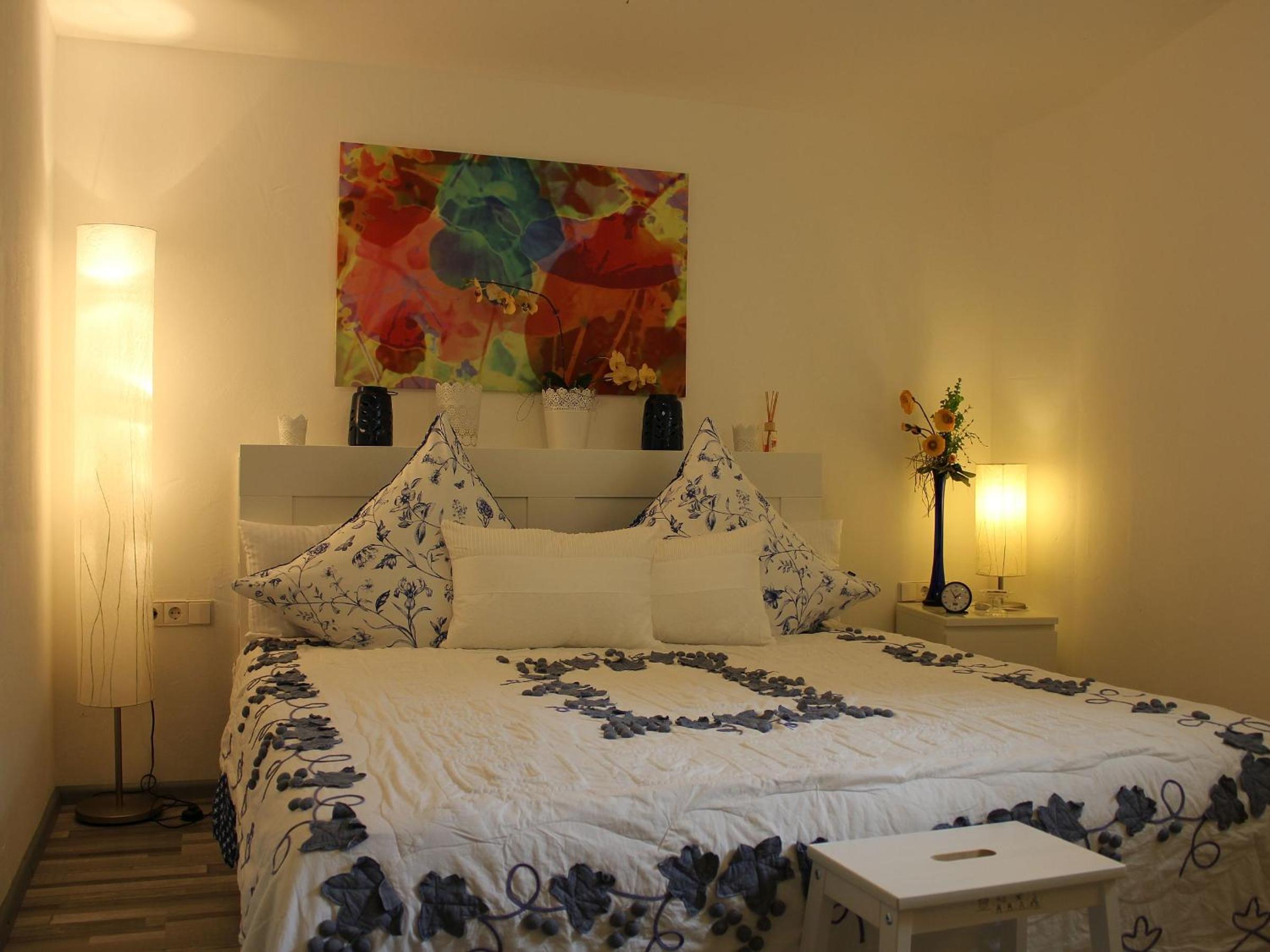 One-Bedroom Apartment with Garden View photo 2