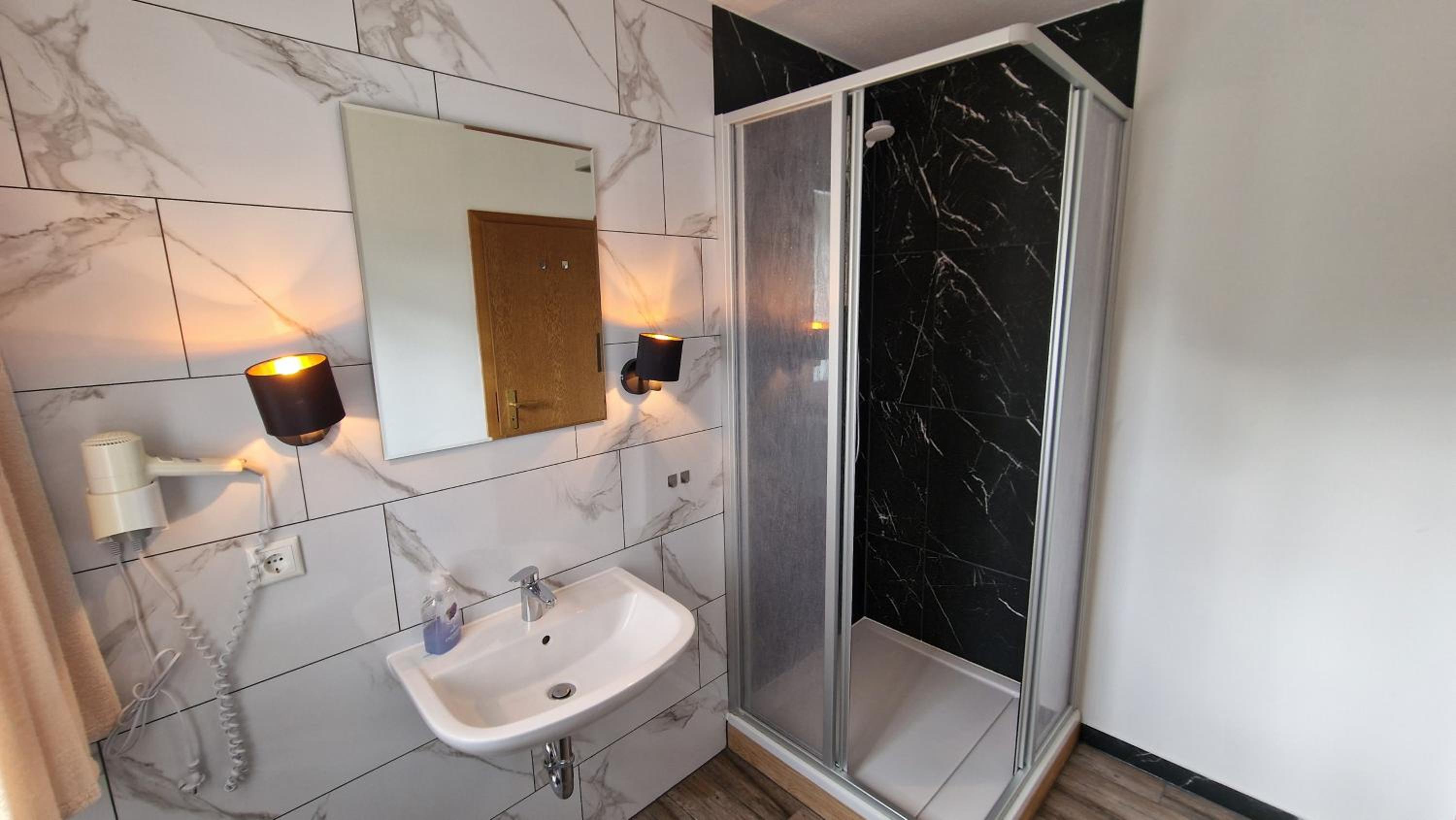 Standard Triple Room photo 3