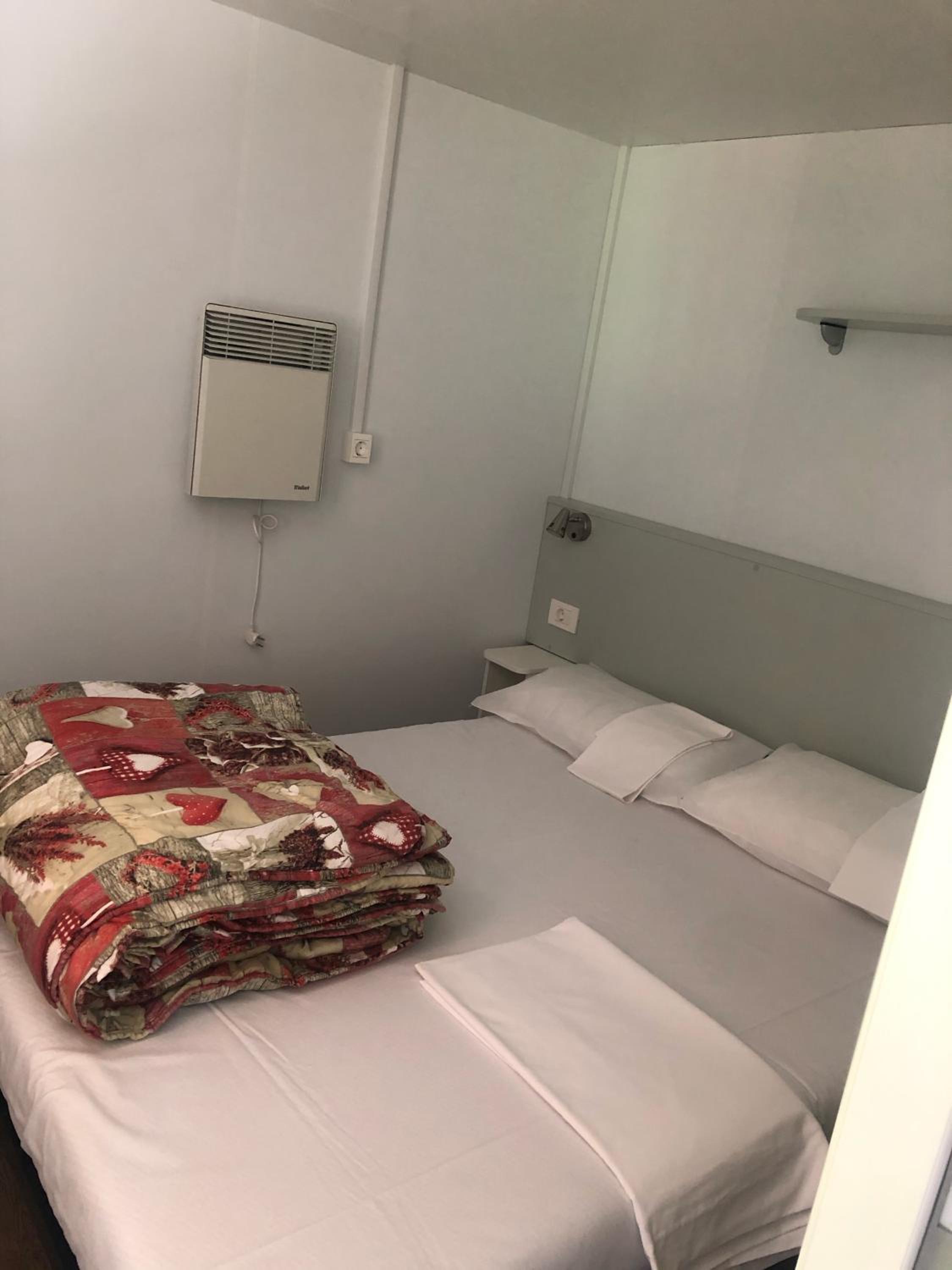 Mobile Home Standard photo 1