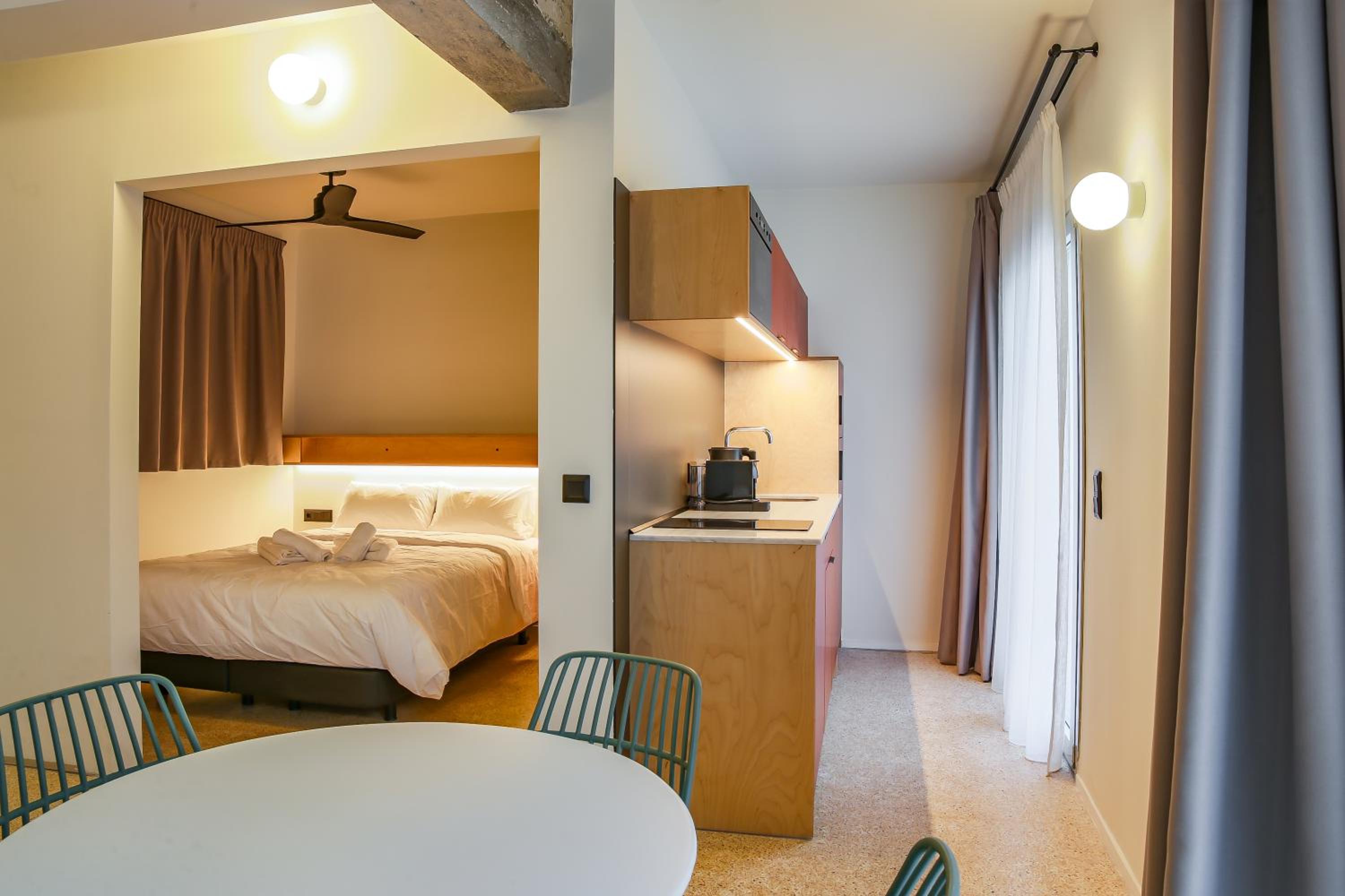 Two-Bedroom Apartment with Terrace photo 3