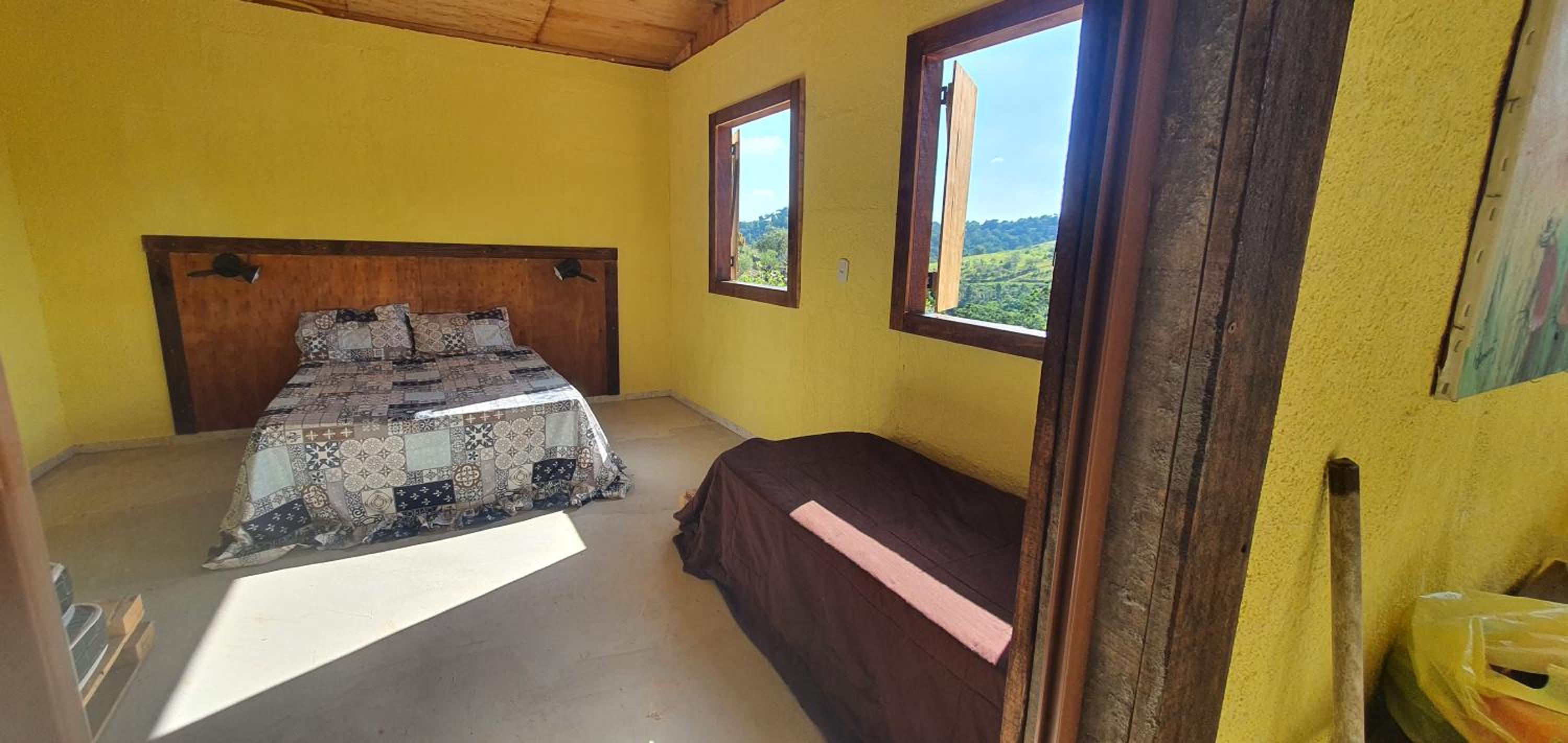 Family Room with Private Bathroom photo 2