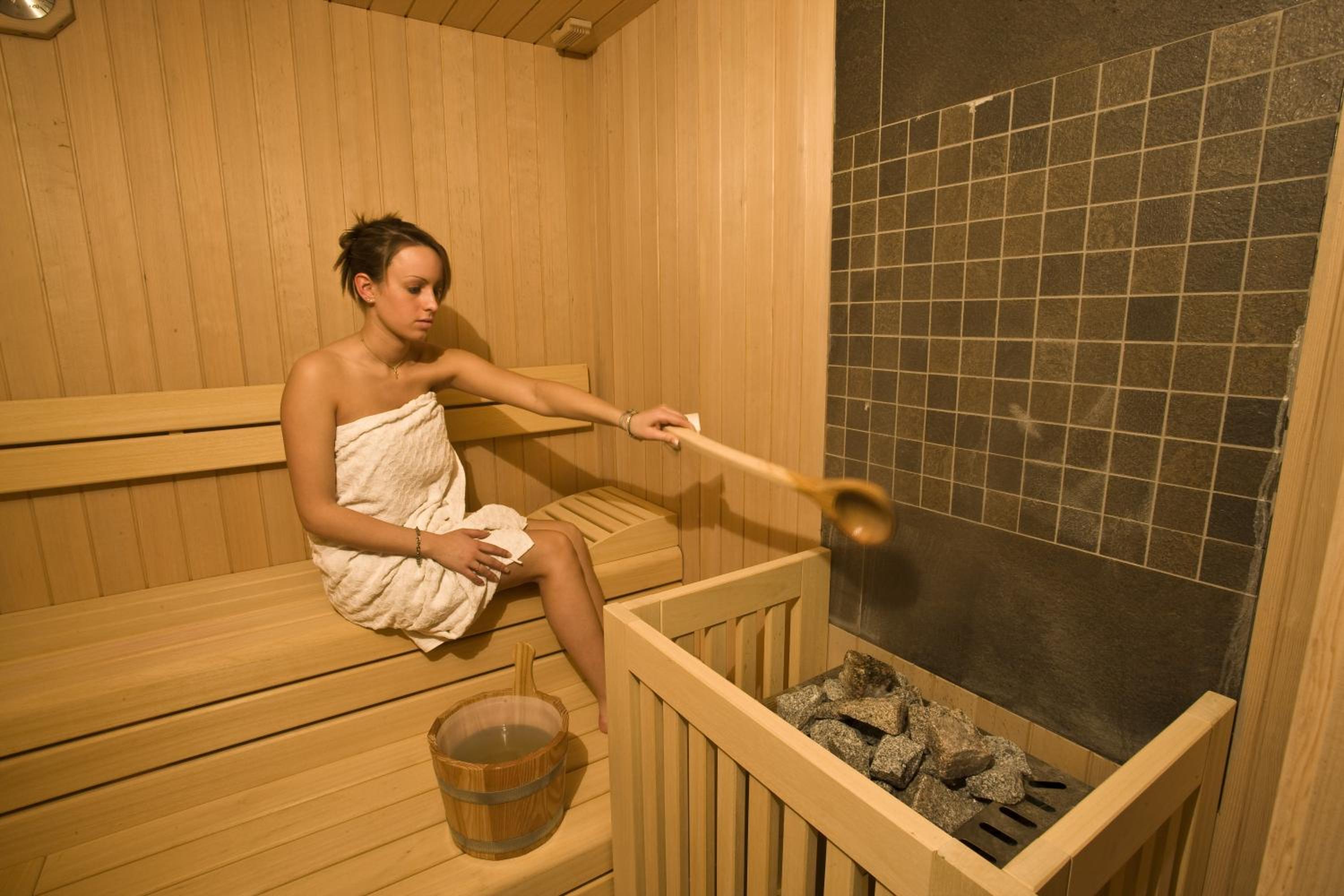 Superior Double or Twin Room with Spa Access - Photo 16