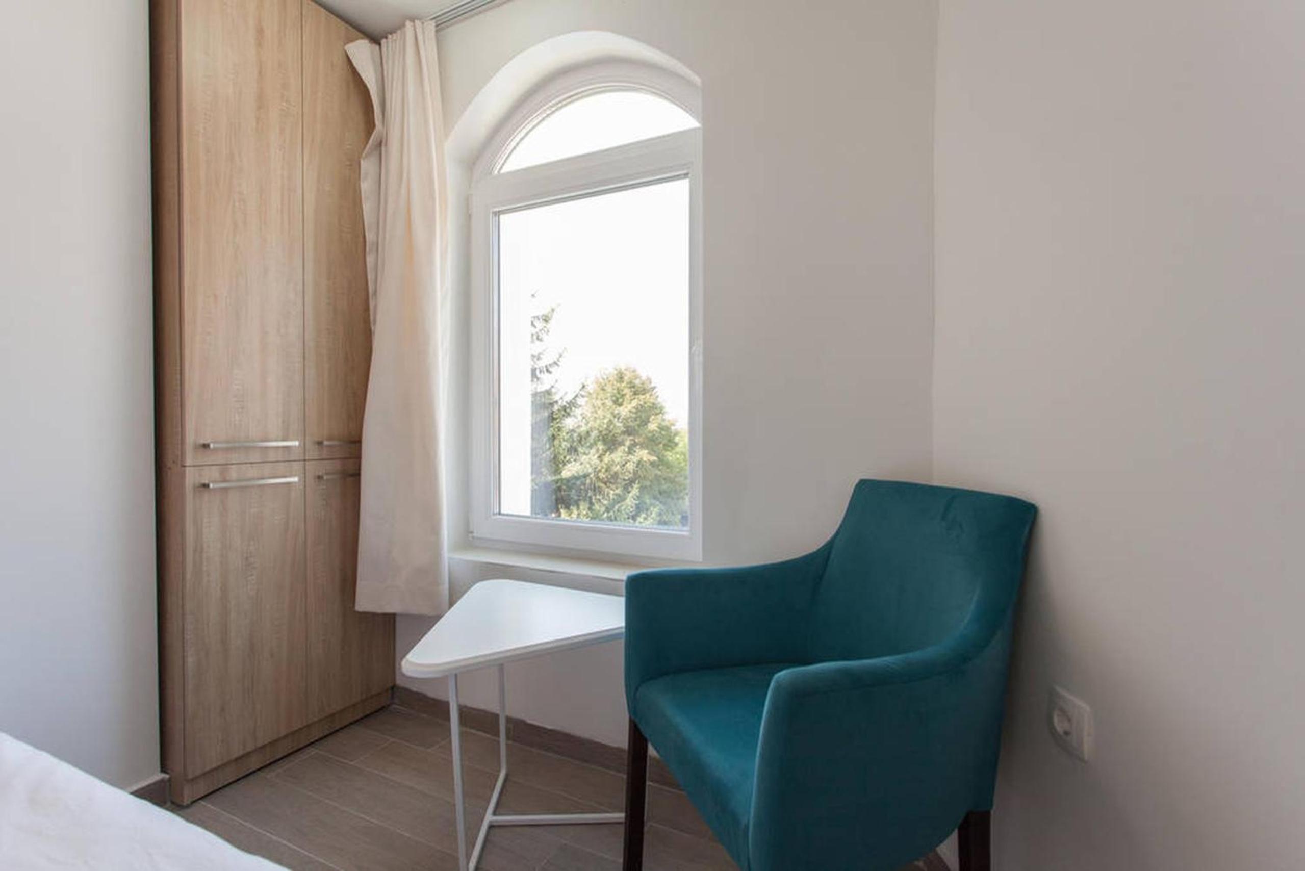 Double Room - Photo 3