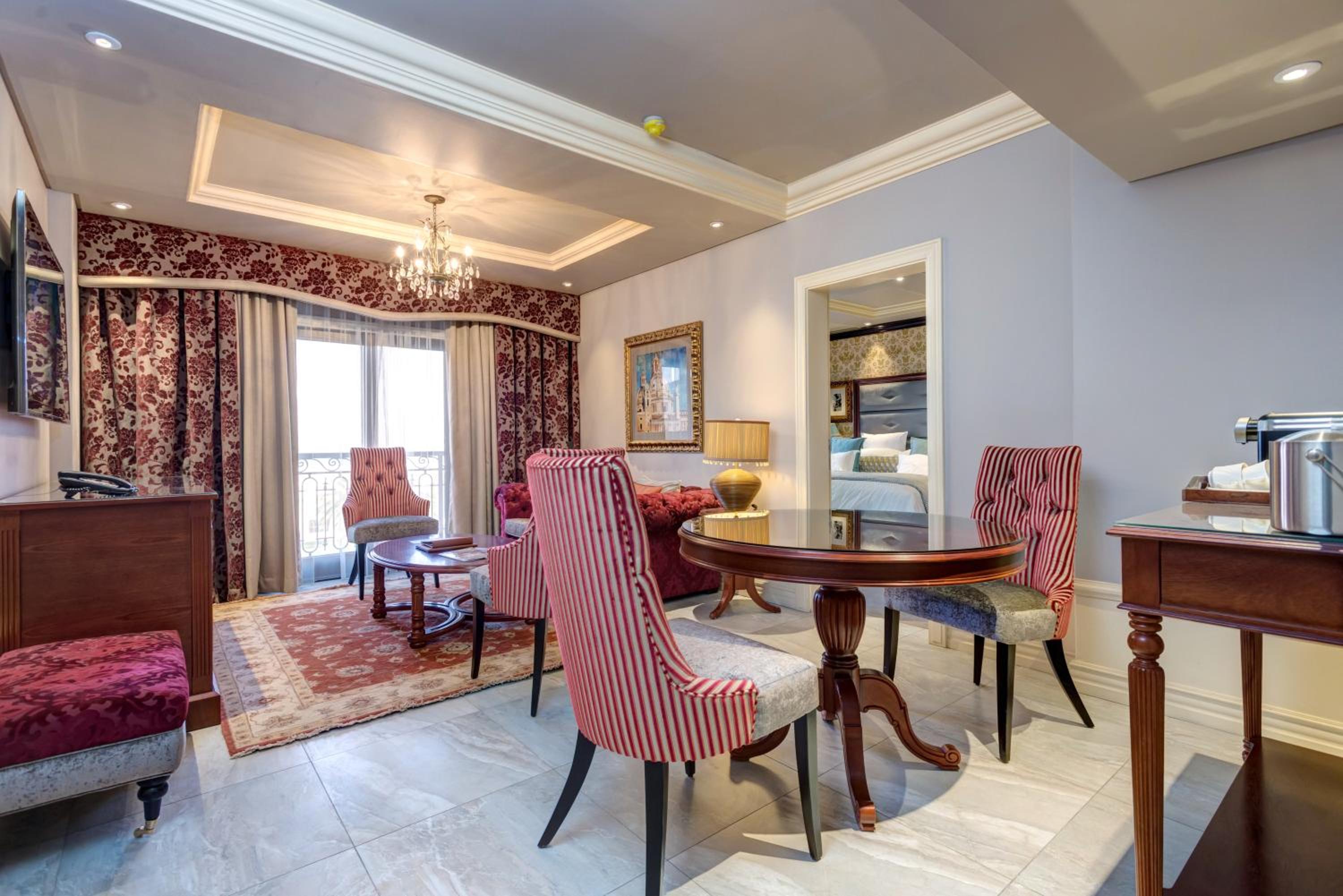 Classic Suite - Photo 2
