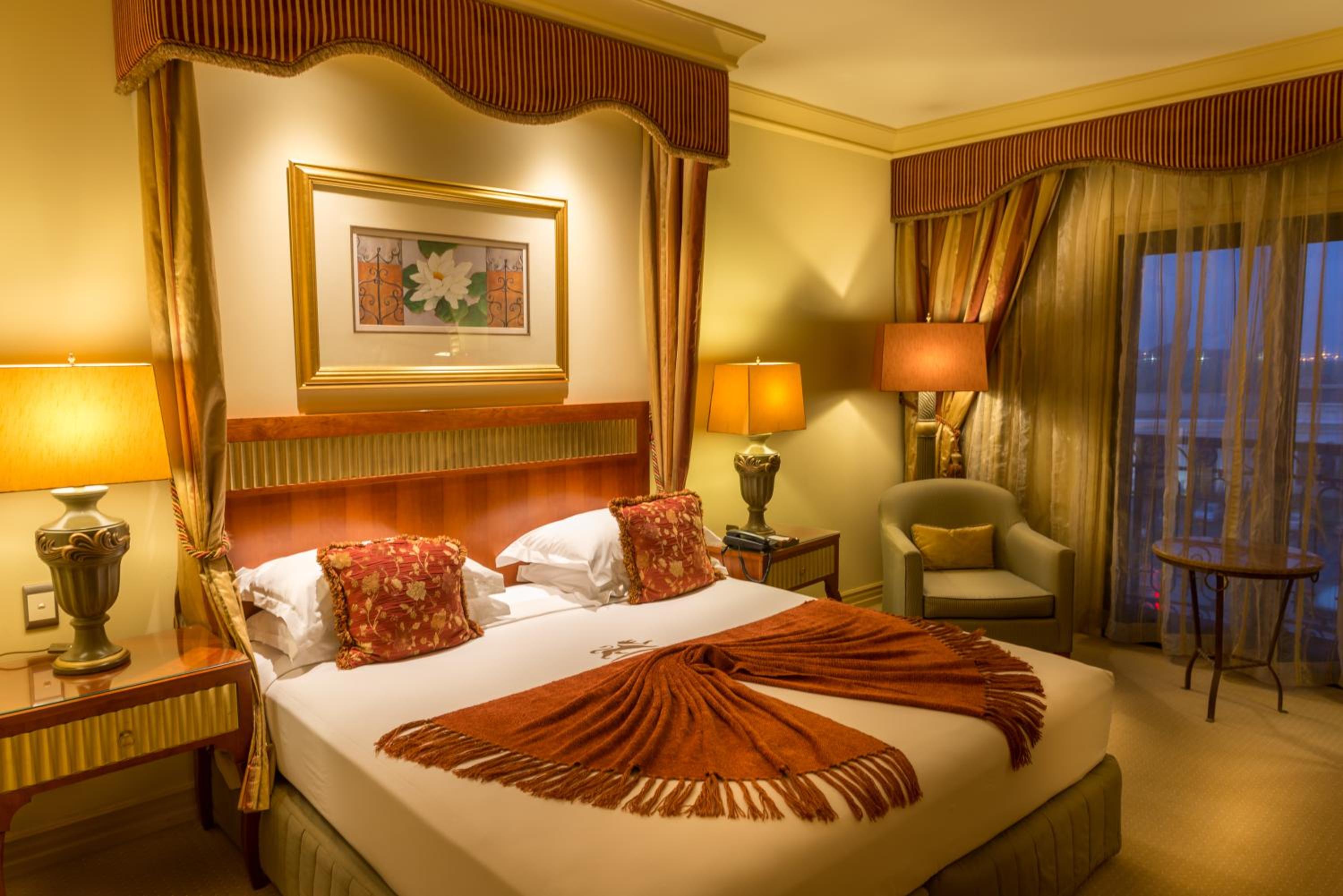 Double Room - Photo 7