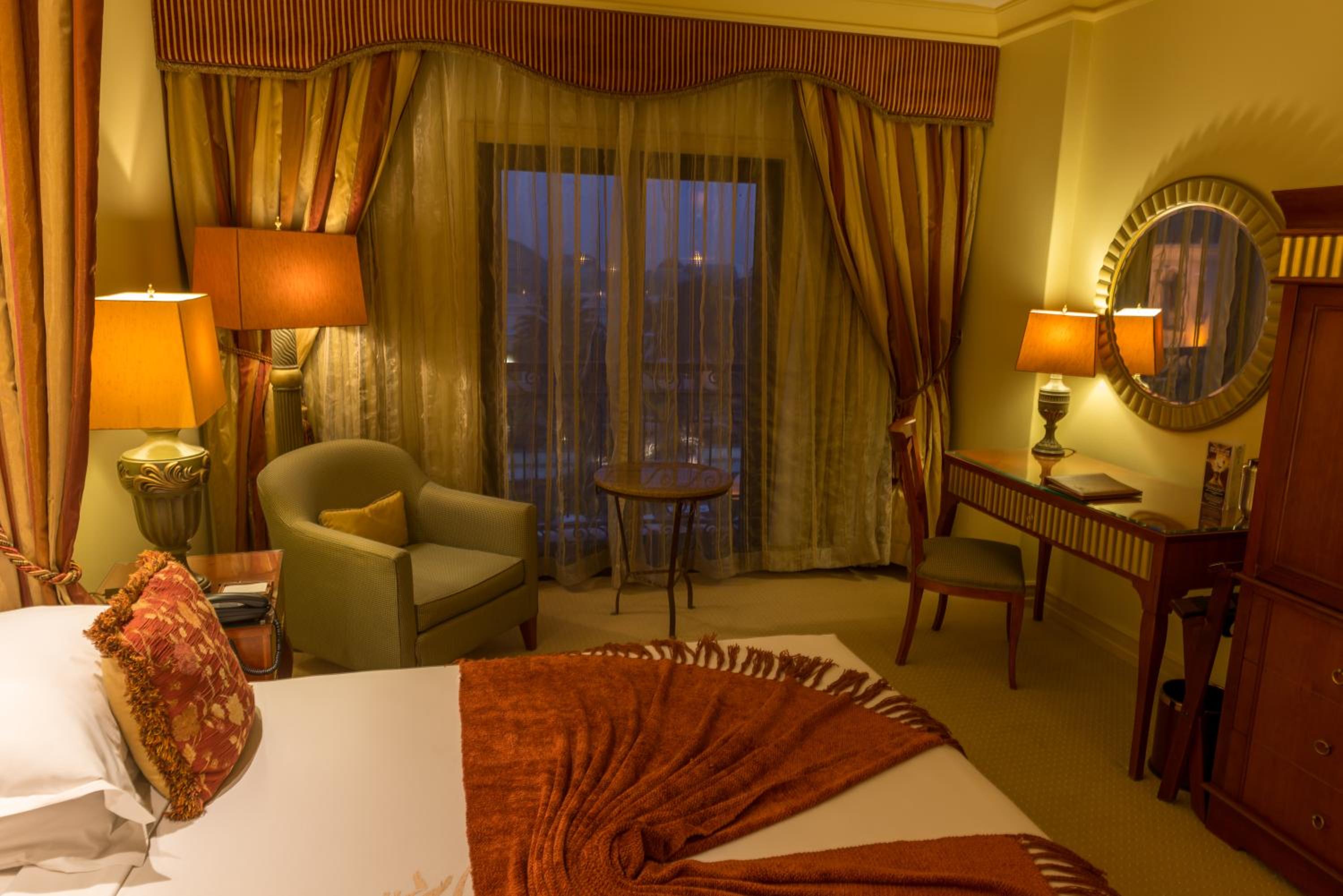 Double Room - Photo 8