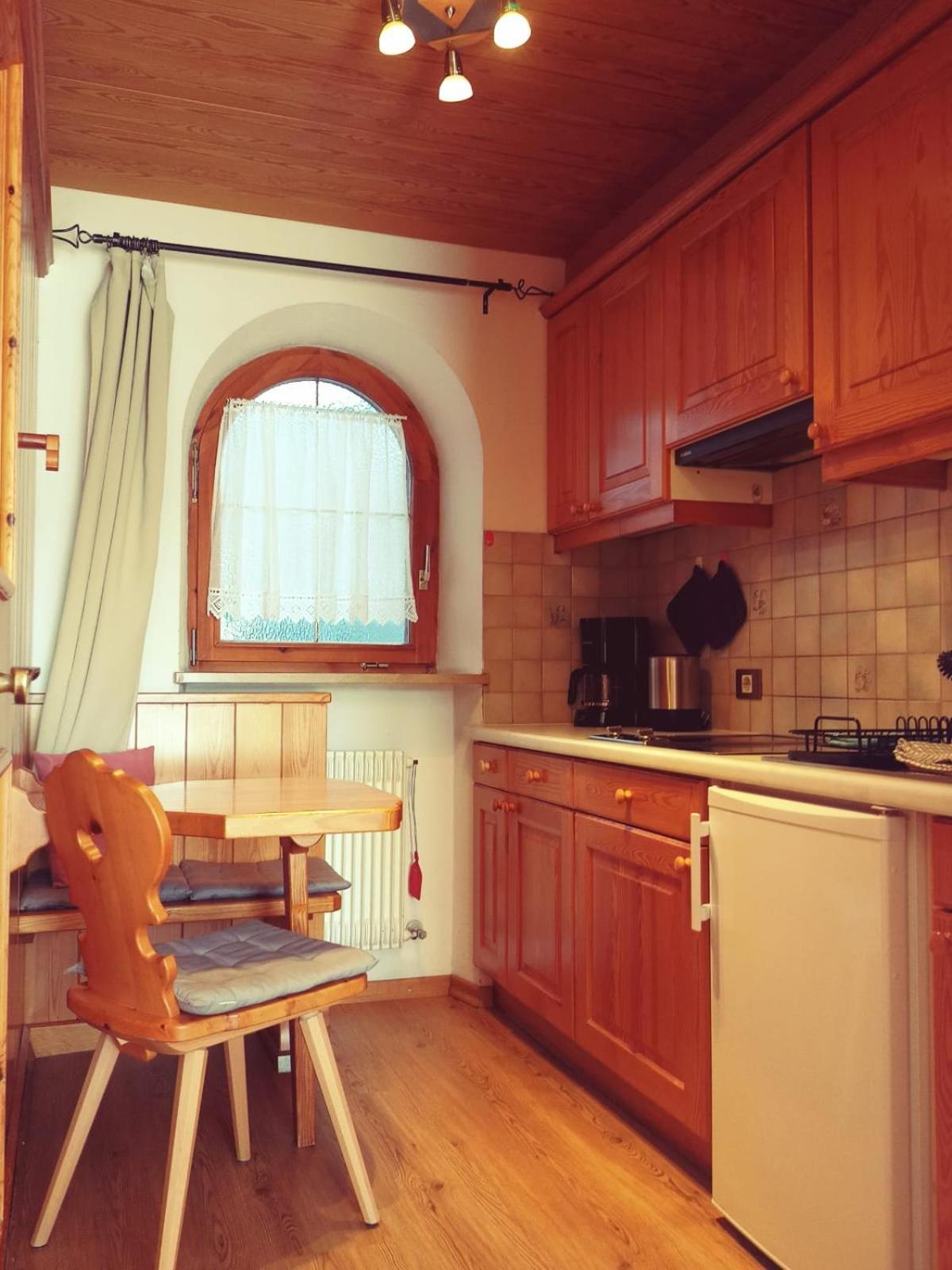 Studio Apartment with One Double Bed photo 2