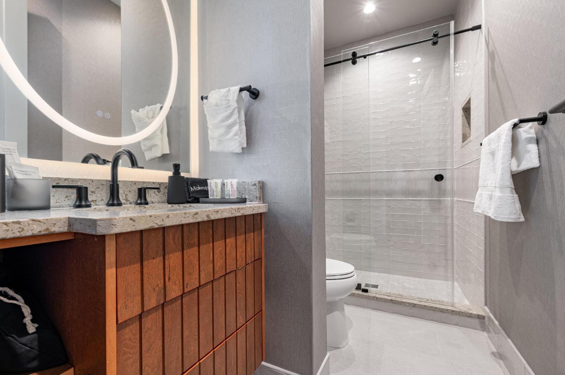 Three-Bedroom Apartment Suite