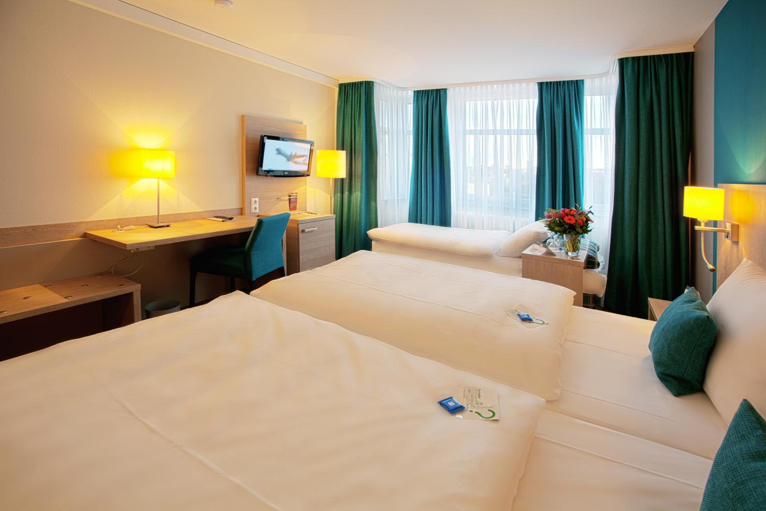 Deluxe Double Room - Photo 7