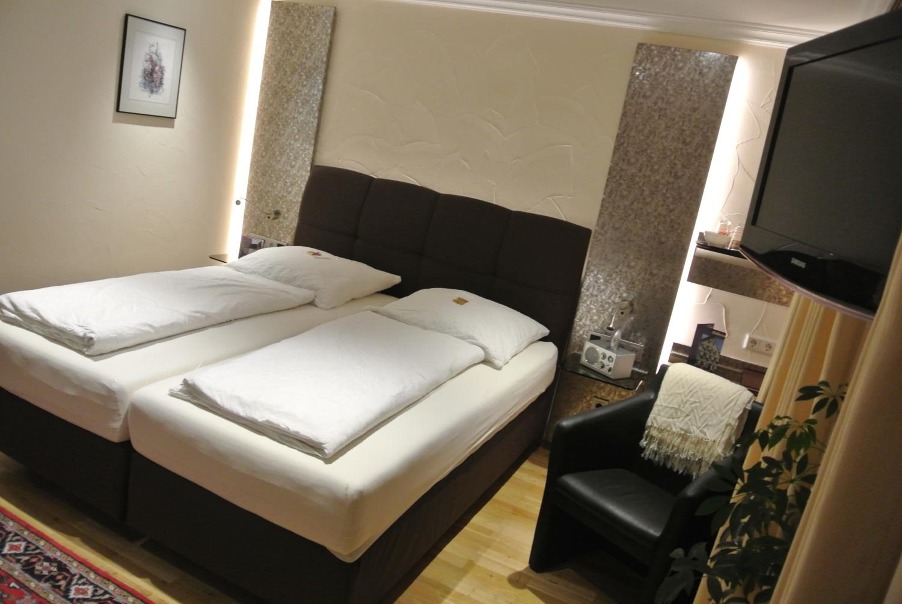 Comfort Double Room - Photo 1