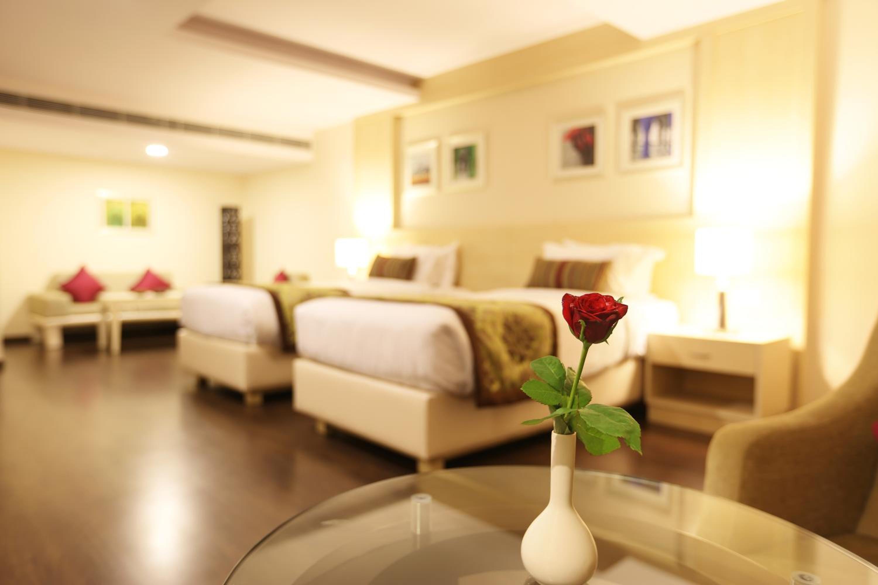 Super Deluxe Double or Twin Room: 20% off on Food & Beverage services, Enjoy Happy Hours with 1+1 offer on Alcoholic Beverages (11AM - 11PM), Early Check-In and Late Checkout upto 3 hrs(SAV)