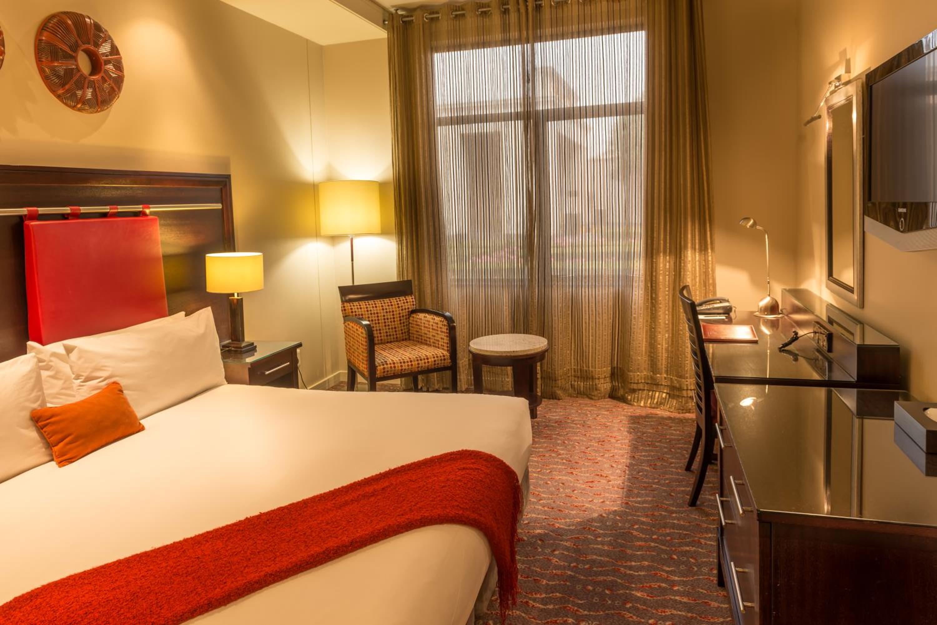 Classic King Room - Photo 3