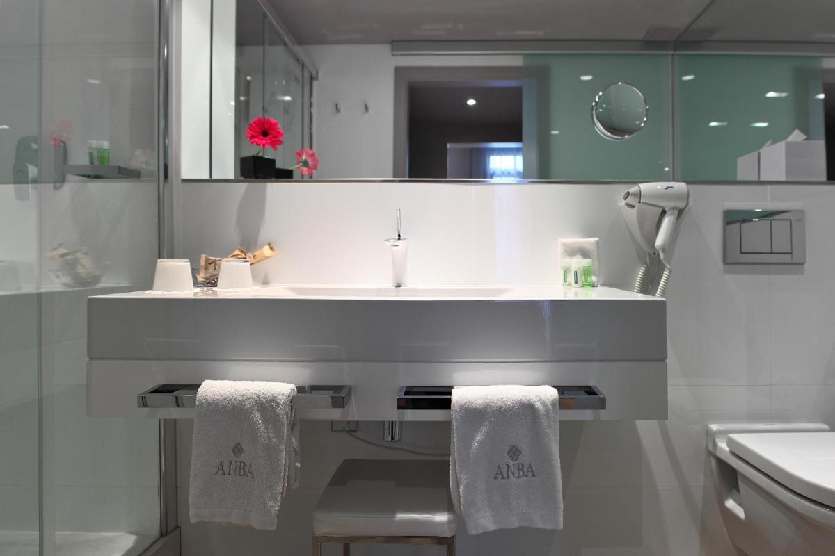 Triple Room with Balcony photo 1