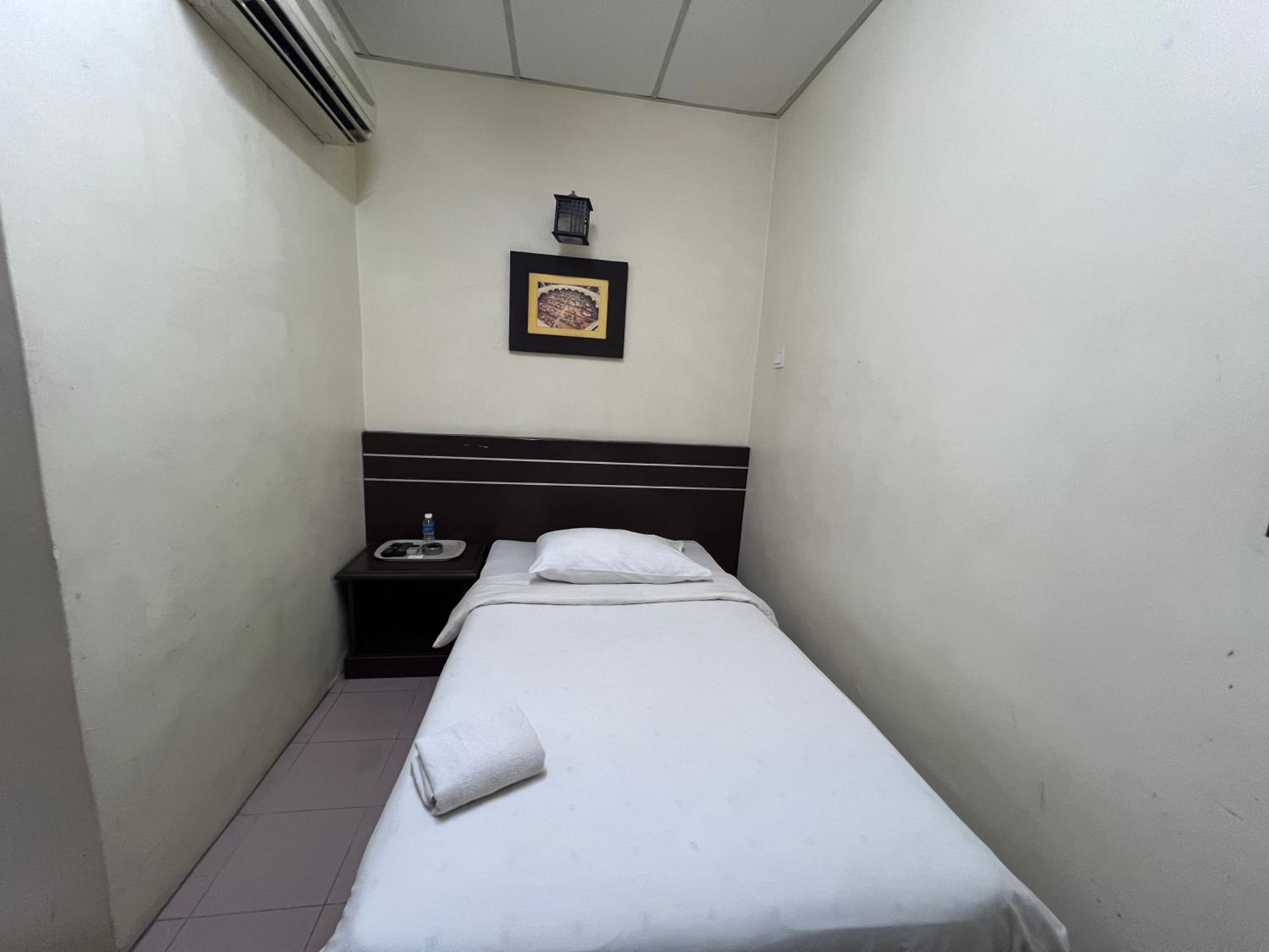 Standard Single Room photo 2