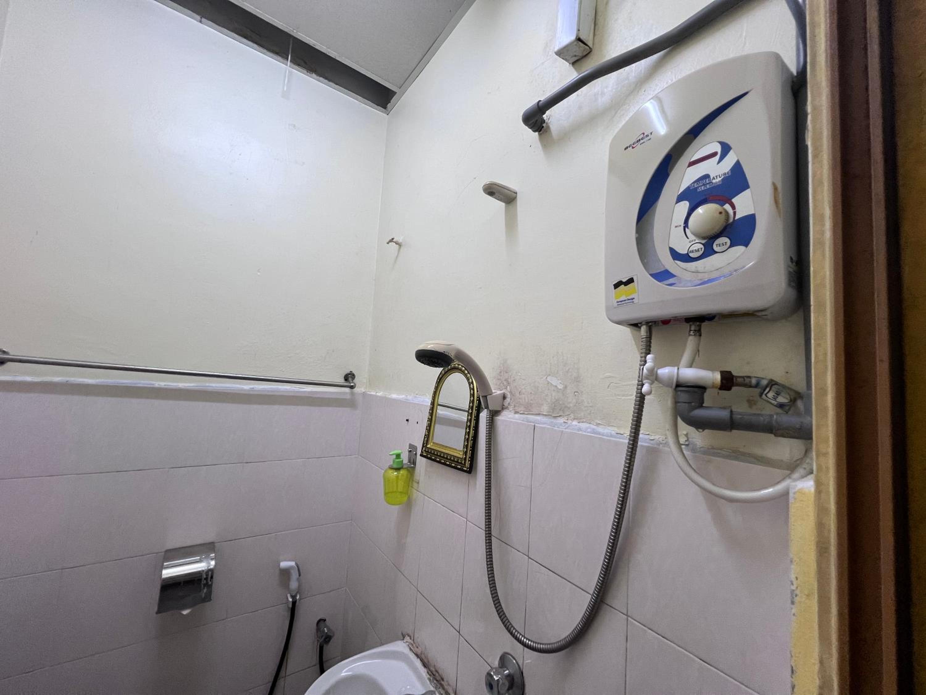 Standard Single Room photo 3