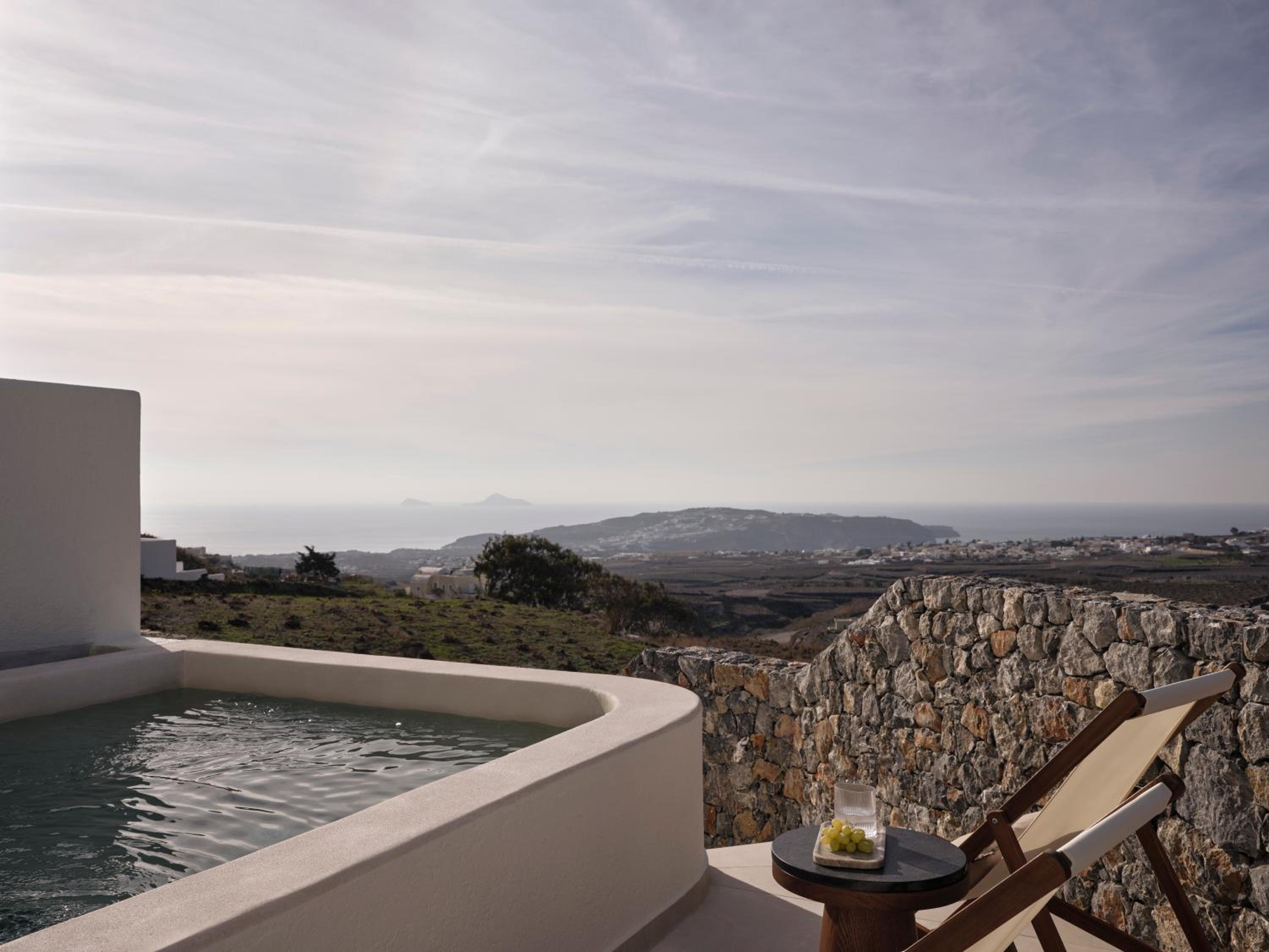 Junior Suite Sea View, Heated Jetted Tub