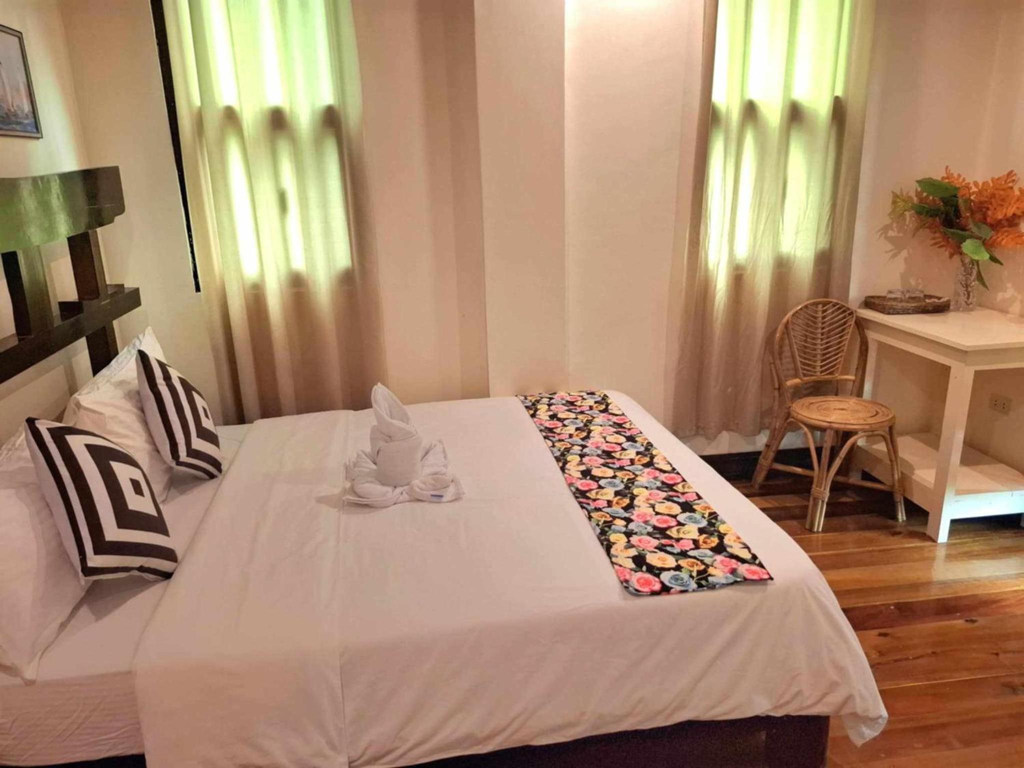 Deluxe Double Room photo 3