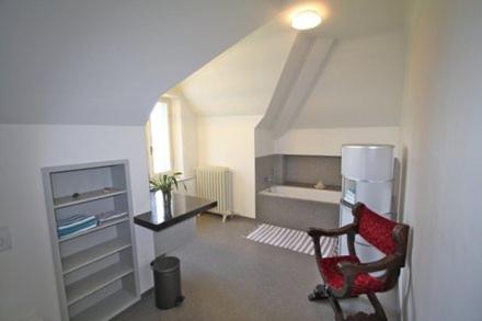 Suite - Photo 3