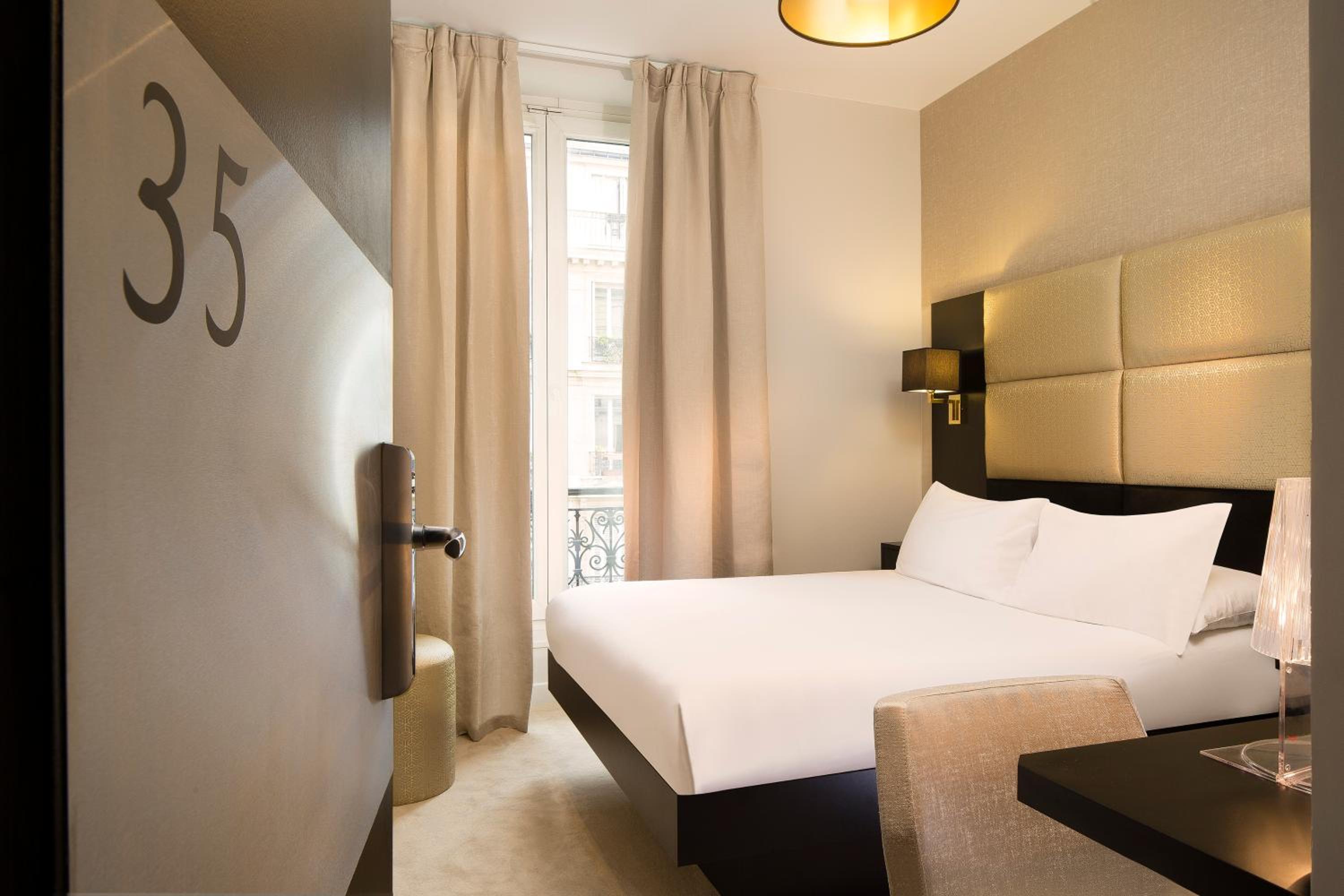 Double or Twin Room photo 2