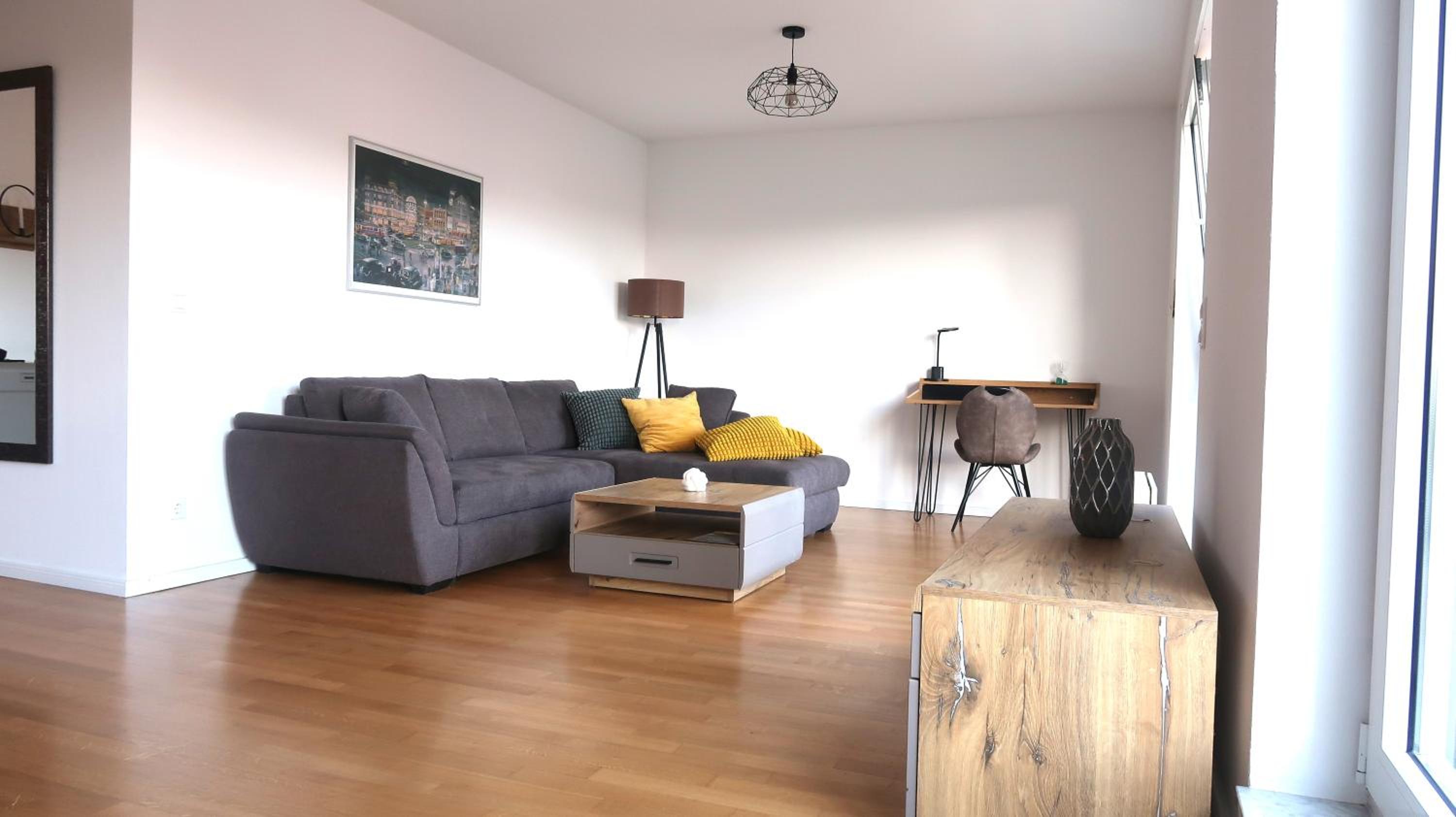 Two-Bedroom Apartment with Terrace photo 2