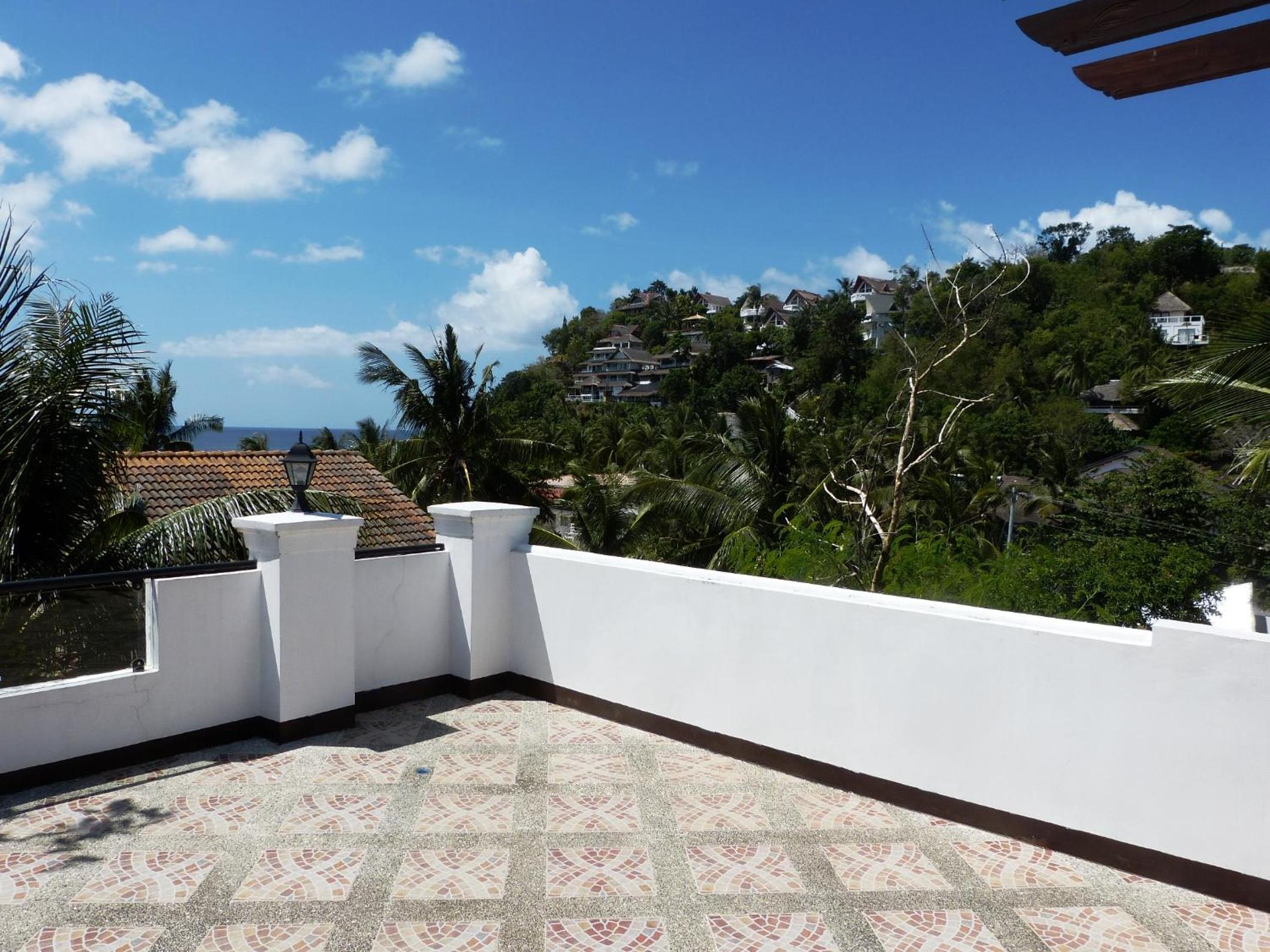 Deluxe Double Room with Veranda - Photo 3